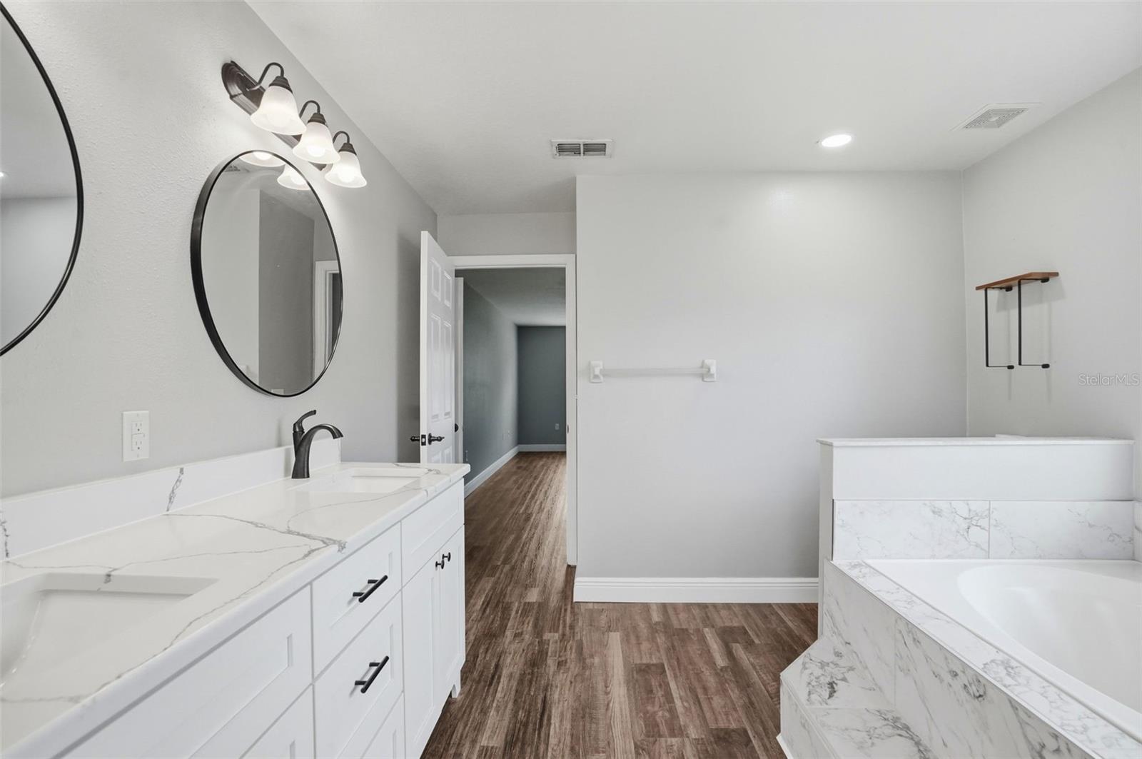 W7886141
