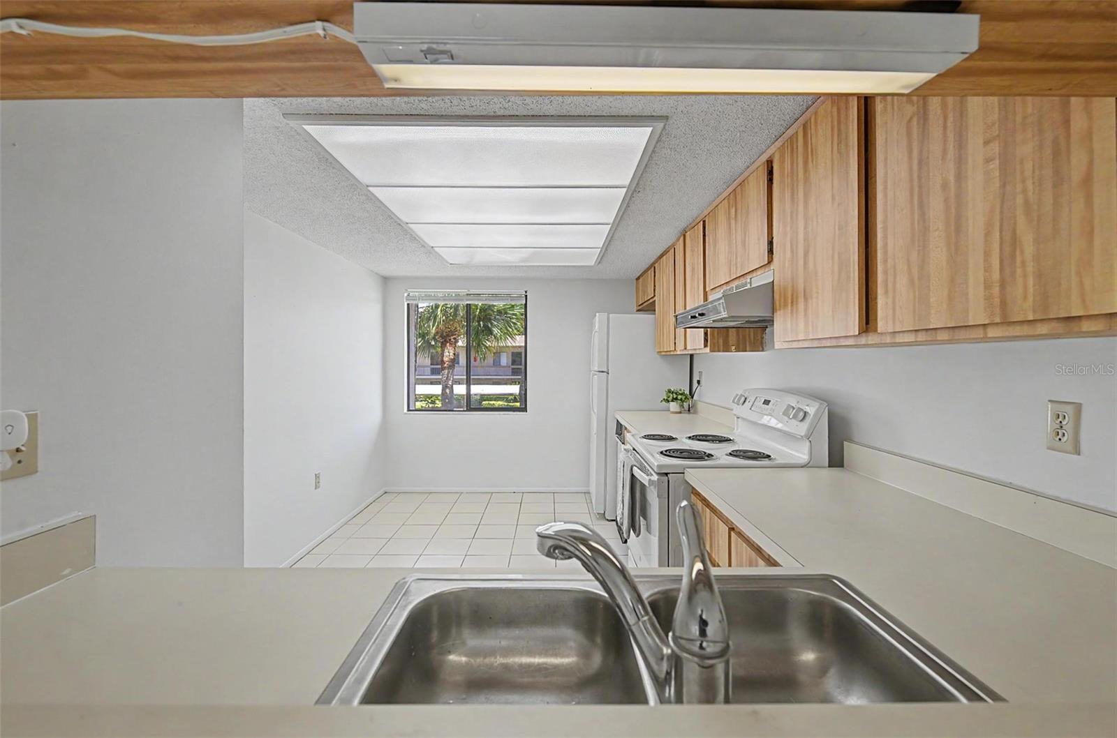 Light and bright kitchen.