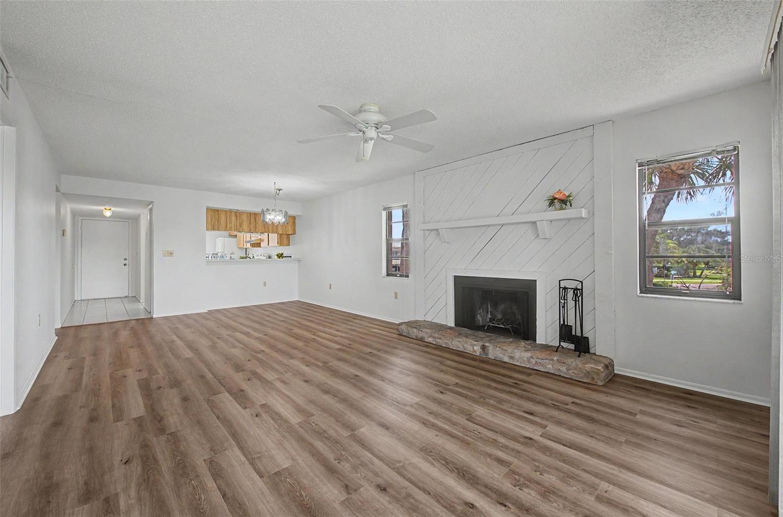 Great room. Brand new luxury vinyl flooring and freshly painted.
