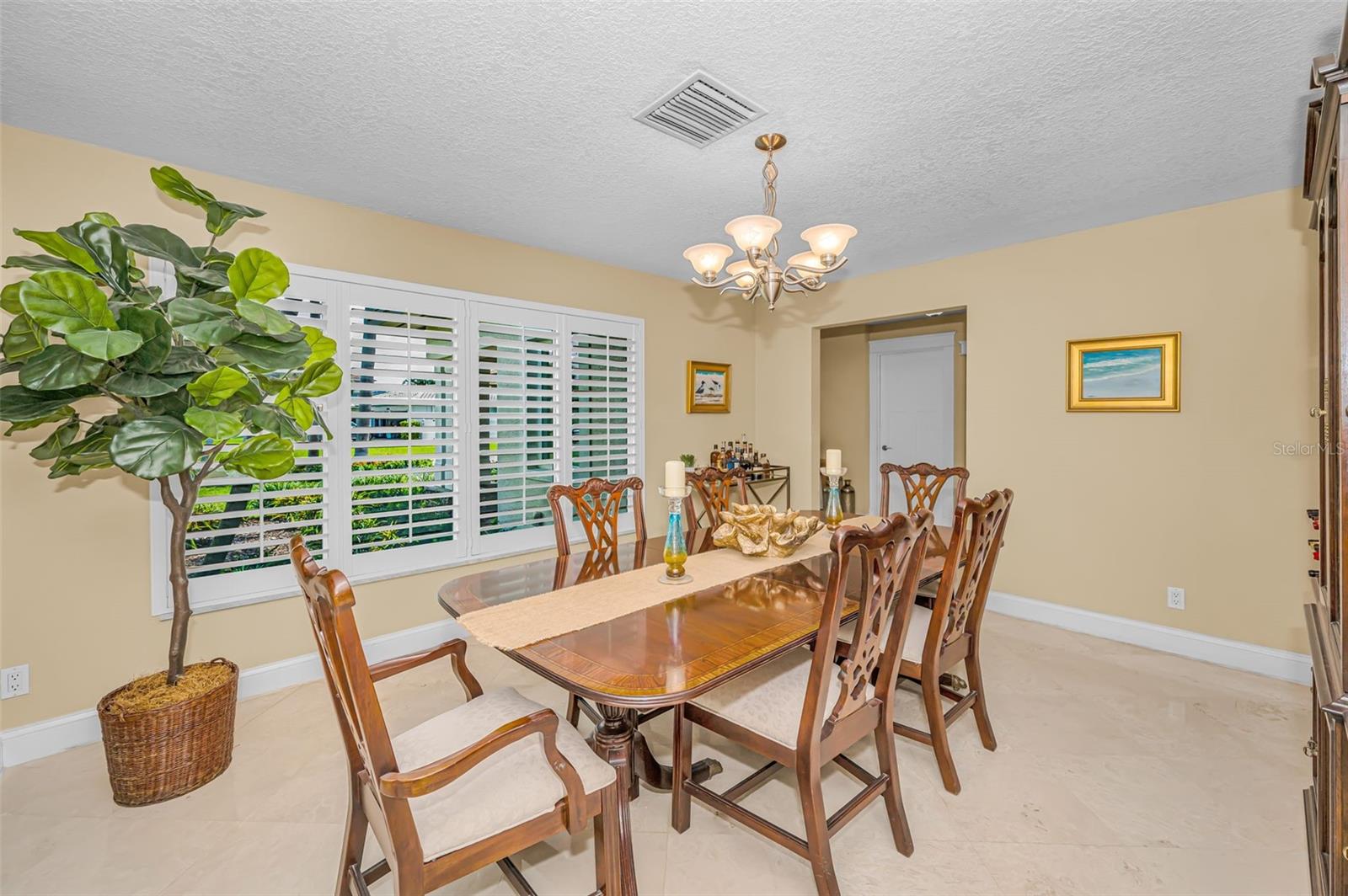 Formal Dining room