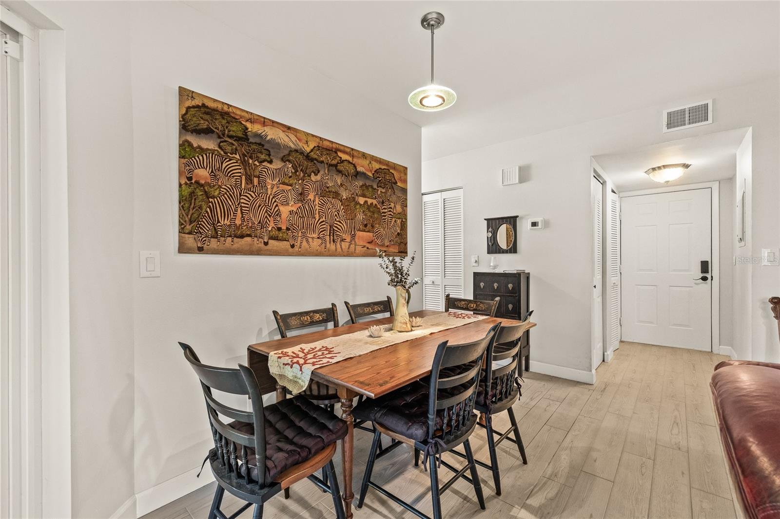 Dining room area.
