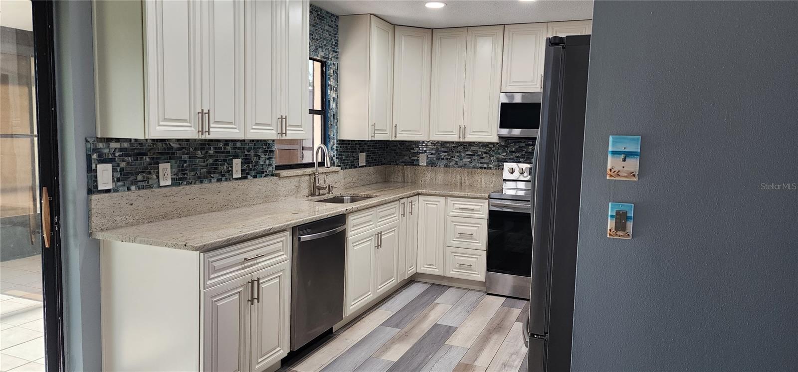 KITCHEN-NEW CABINETS, COUNTERTOPS AND APPLIANCES