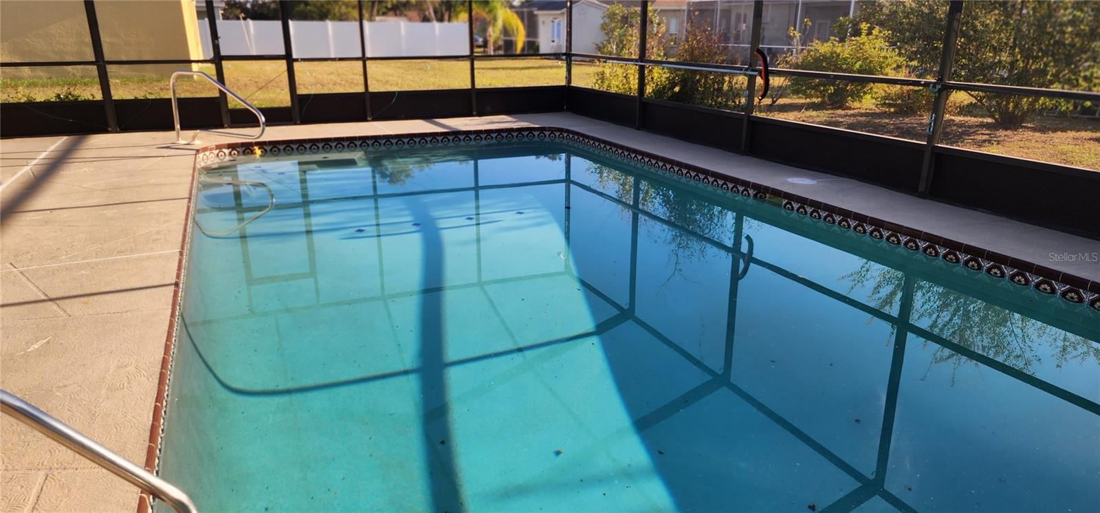 SCREENED LANAI/SALTWATER POOL
