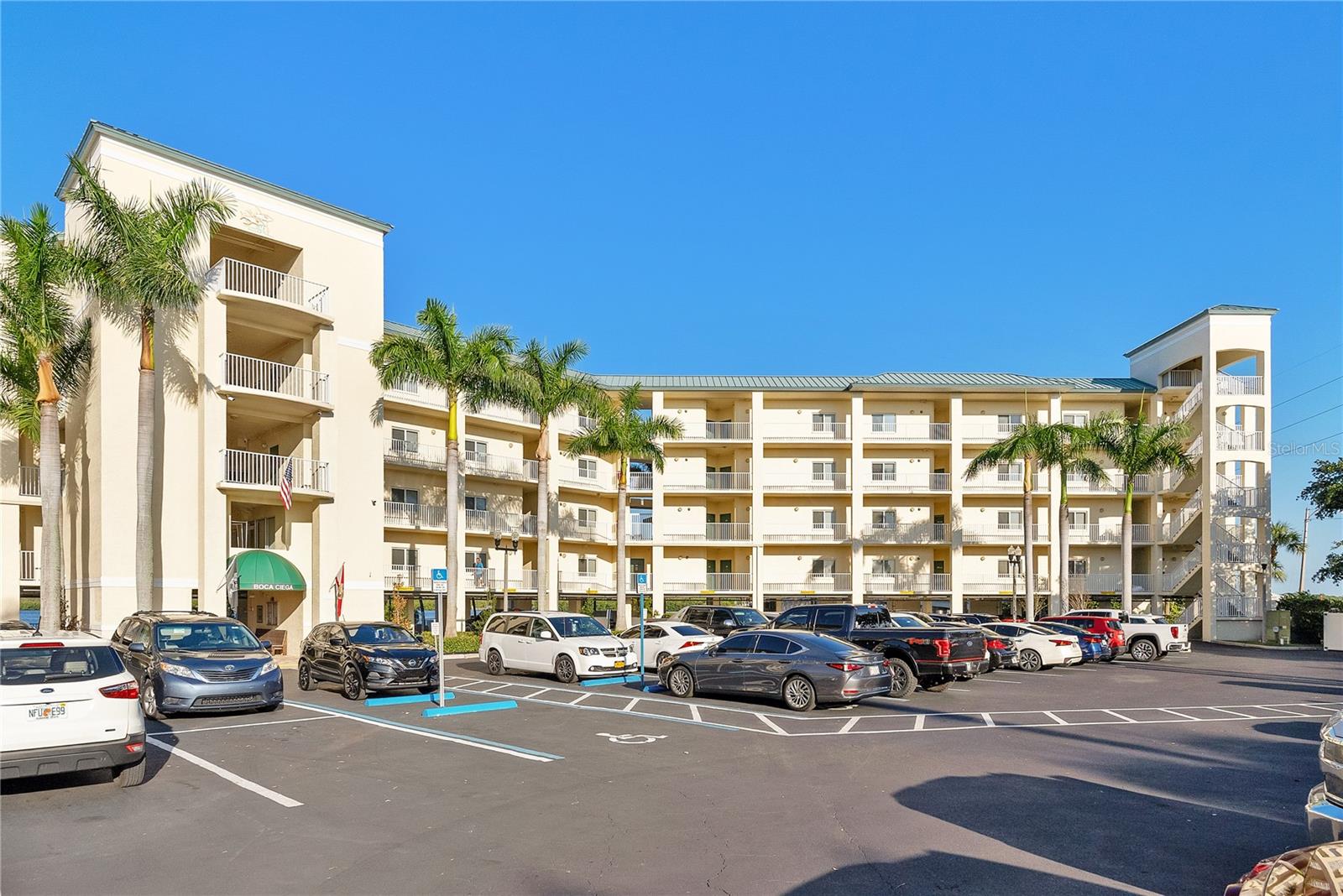 Boca Ciega Resort