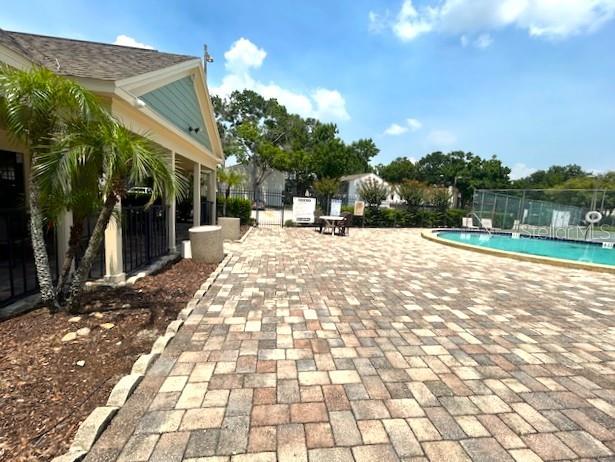 Clubhouse & Pool
