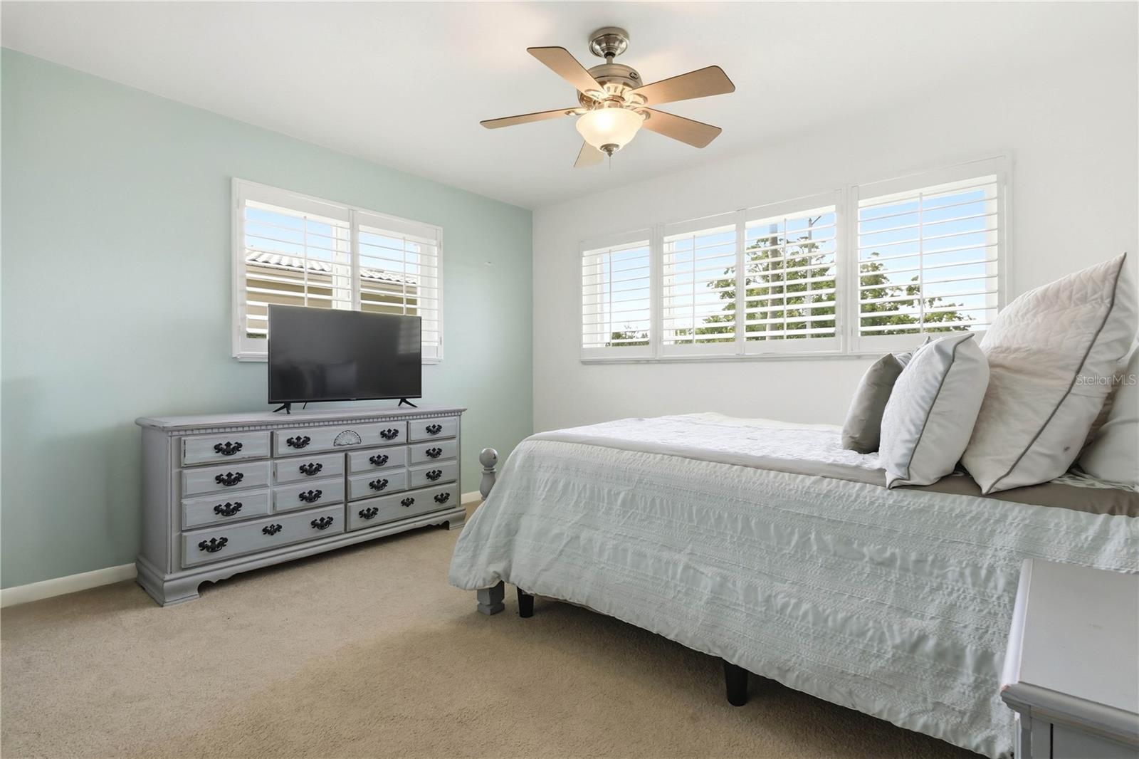 2nd Bedroom