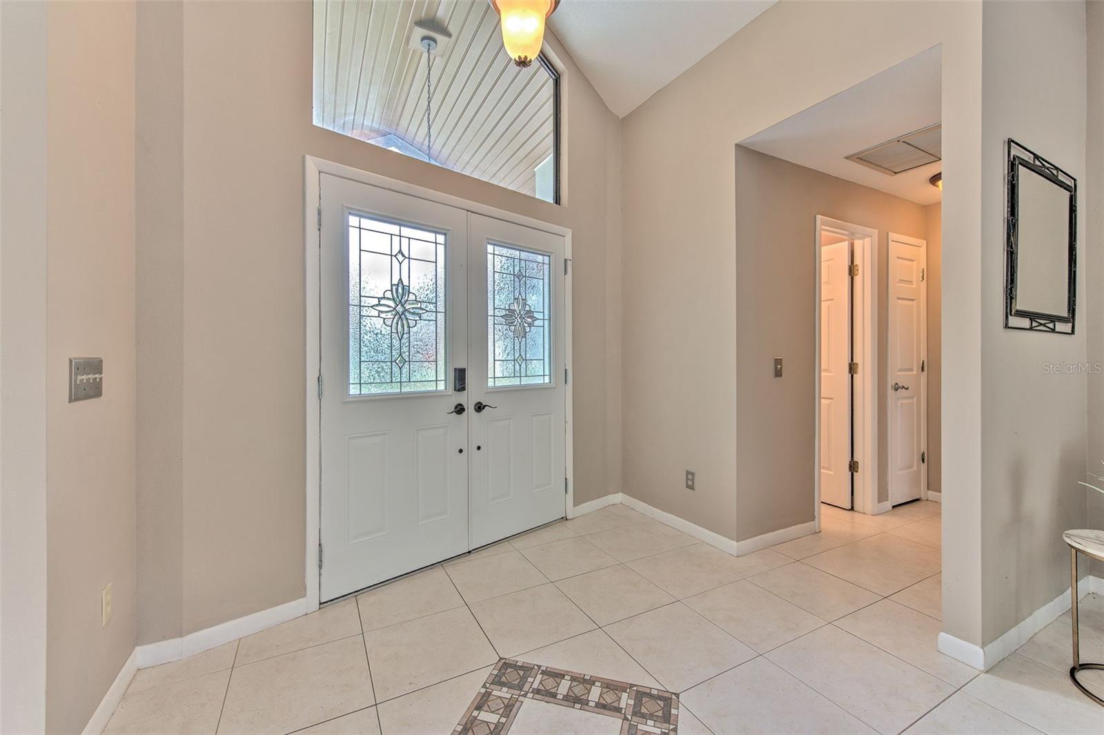 Double door entry