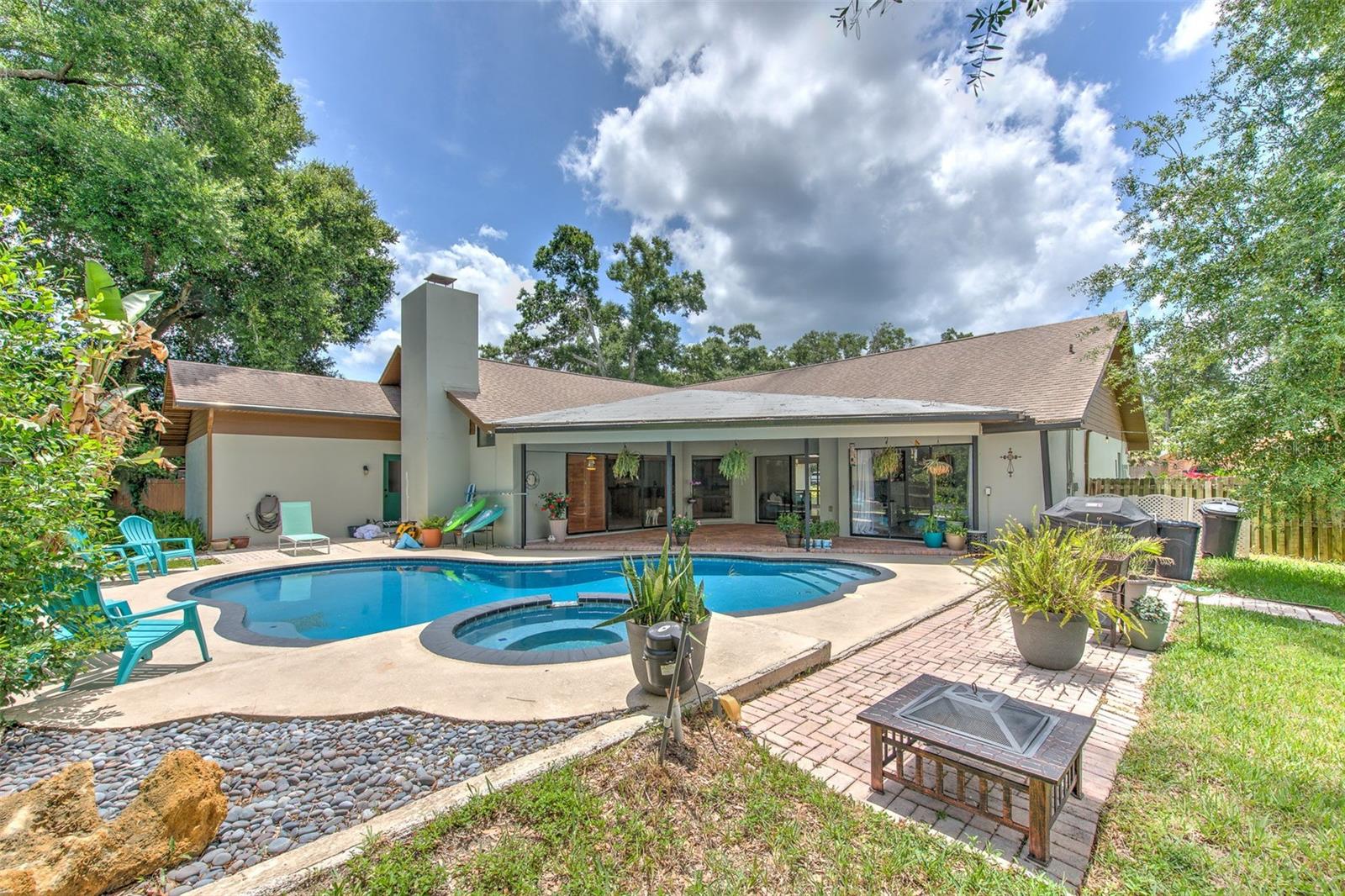 Large Pool/Spa area