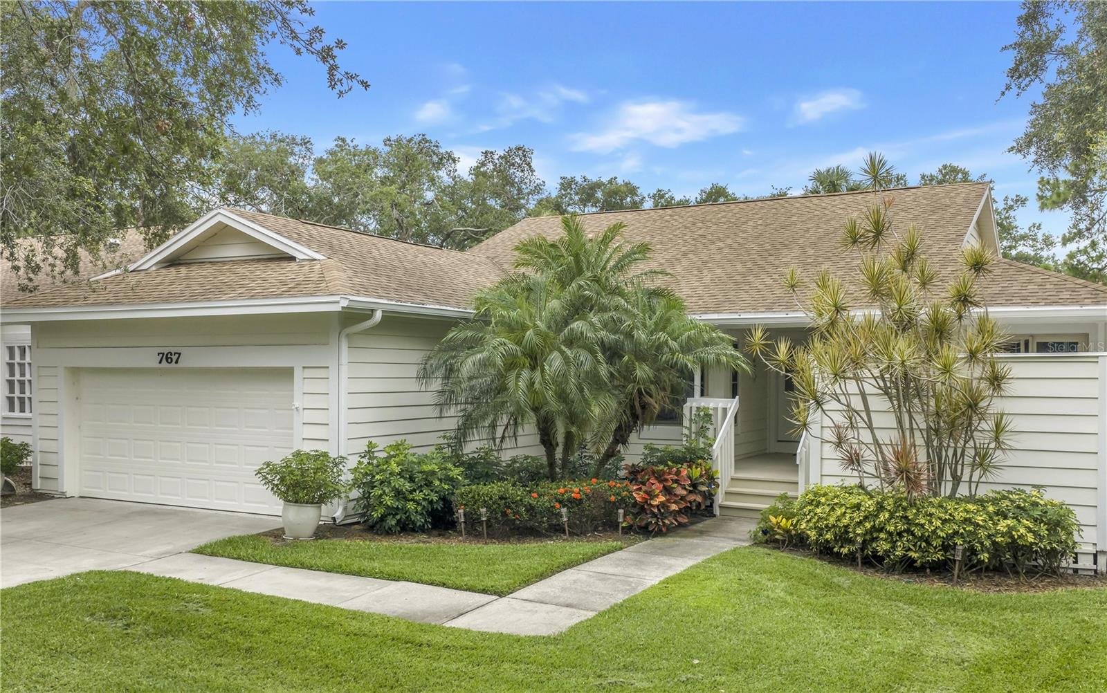 Single Story, Single Family, Luxury Caya Costa Bay home with Pool and View