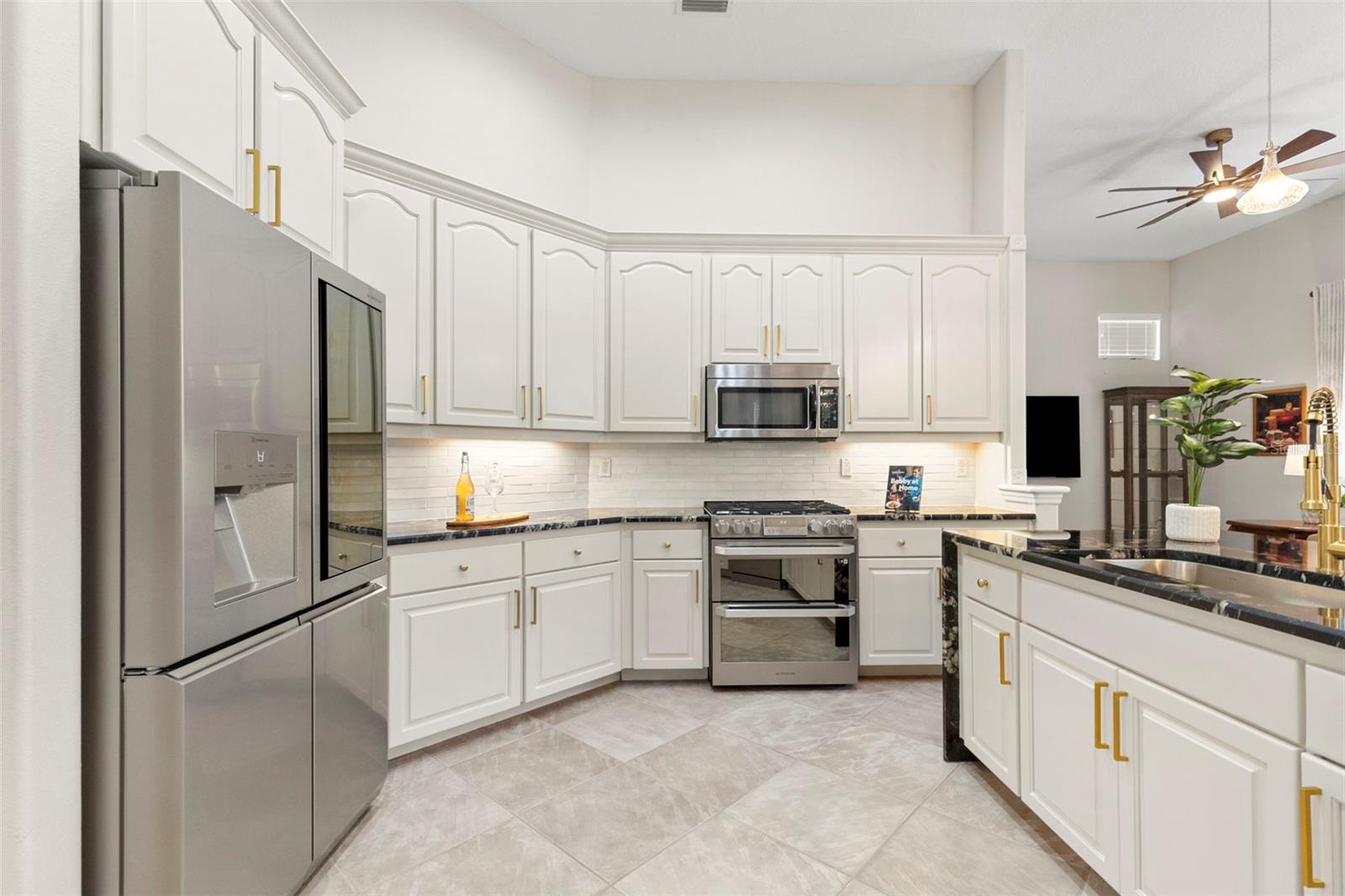 Kitchen-Stainless Steel LG Appliances