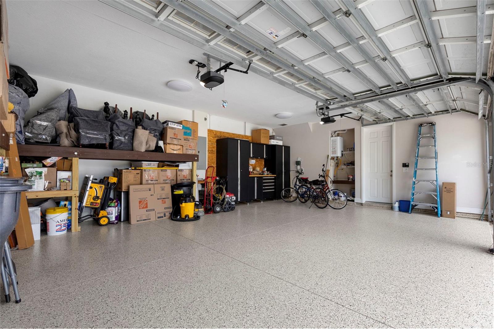 Garage-Epoxy Flooring