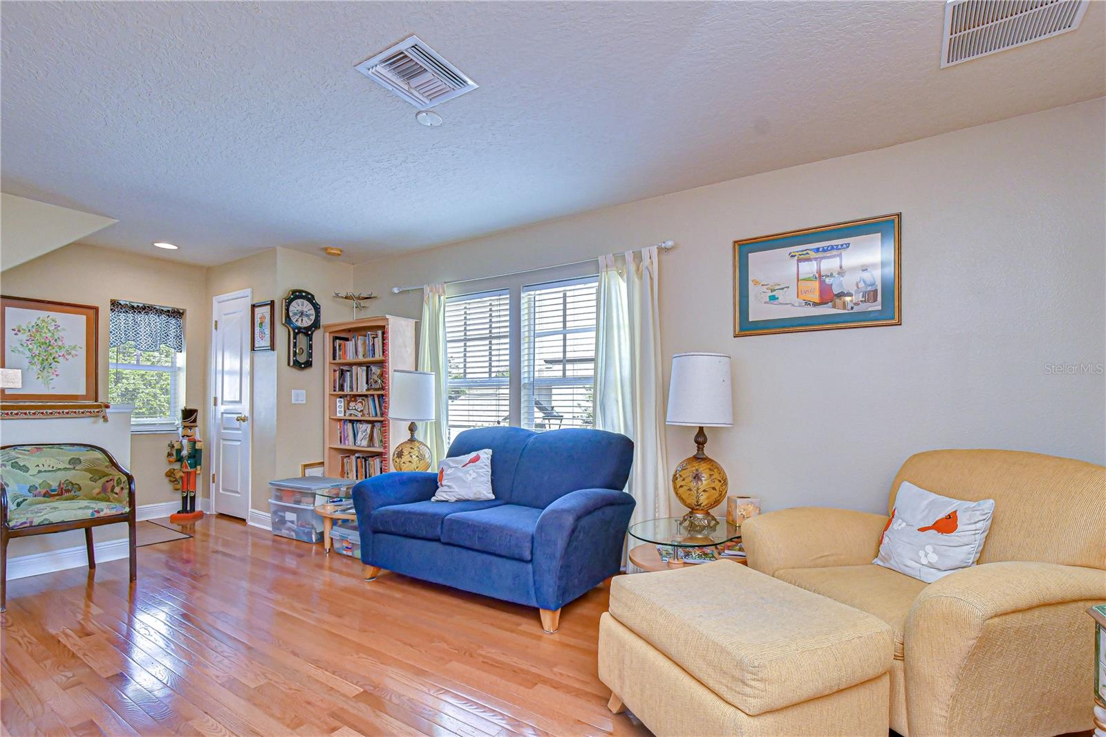 Private apartment offering flexible living opportunities.