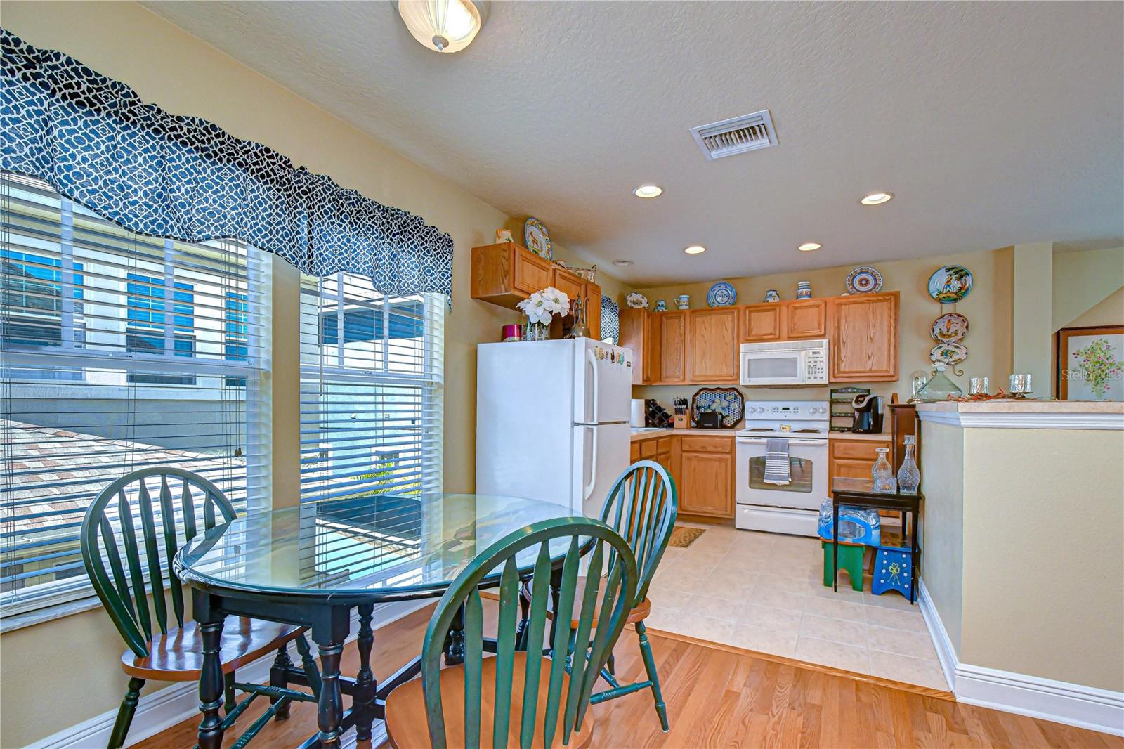 Apartment dining area.