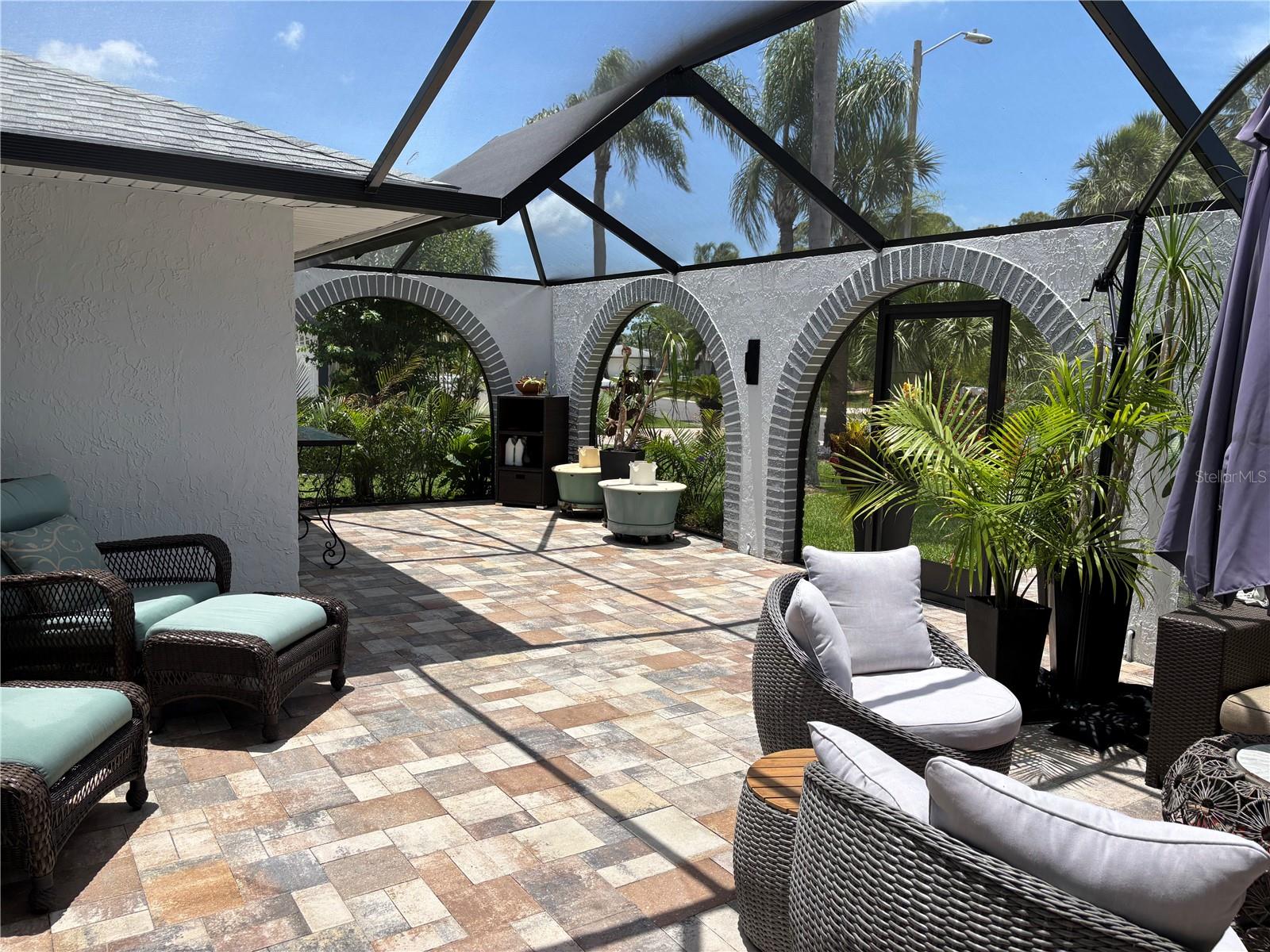 Front porch area