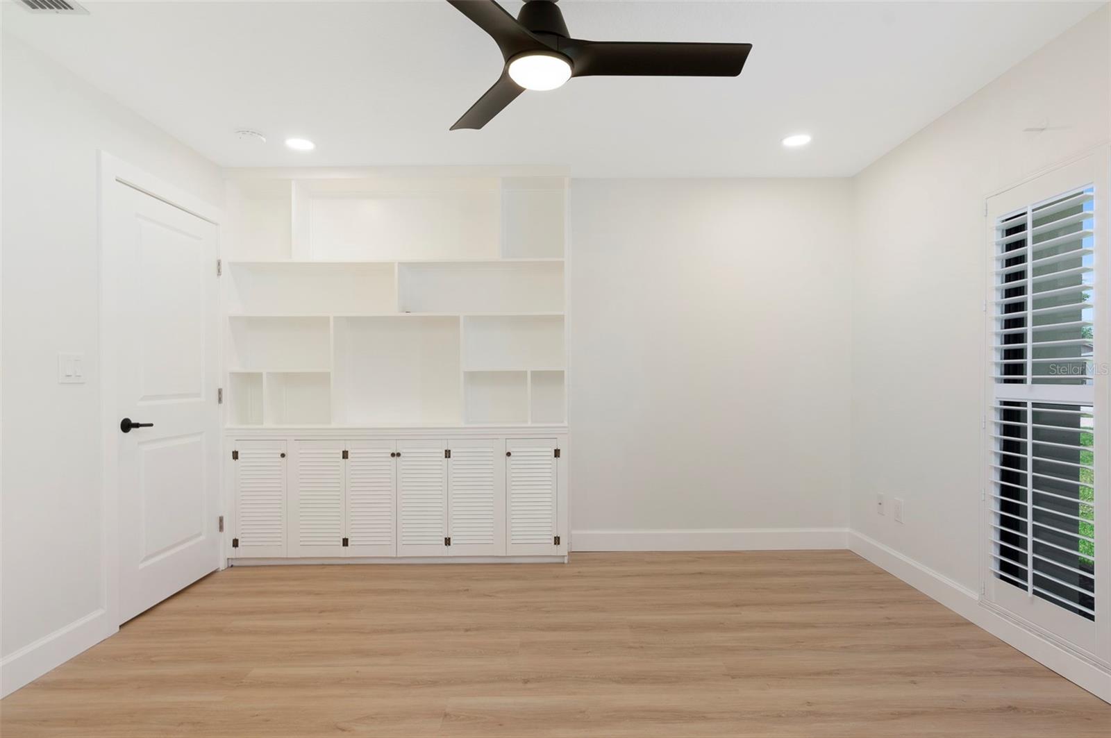 4/5 Bedrooms