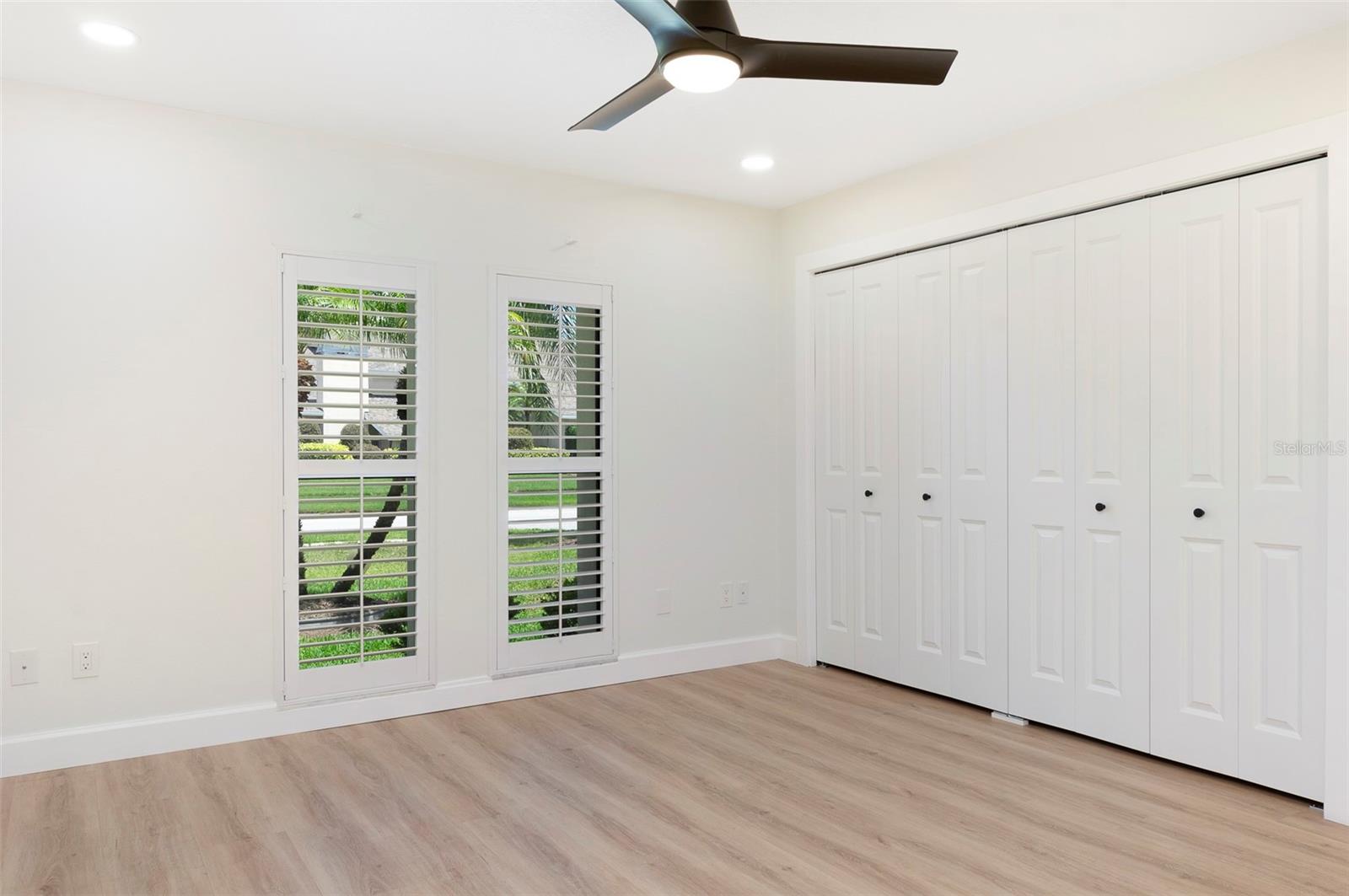 4/5 Bedroom