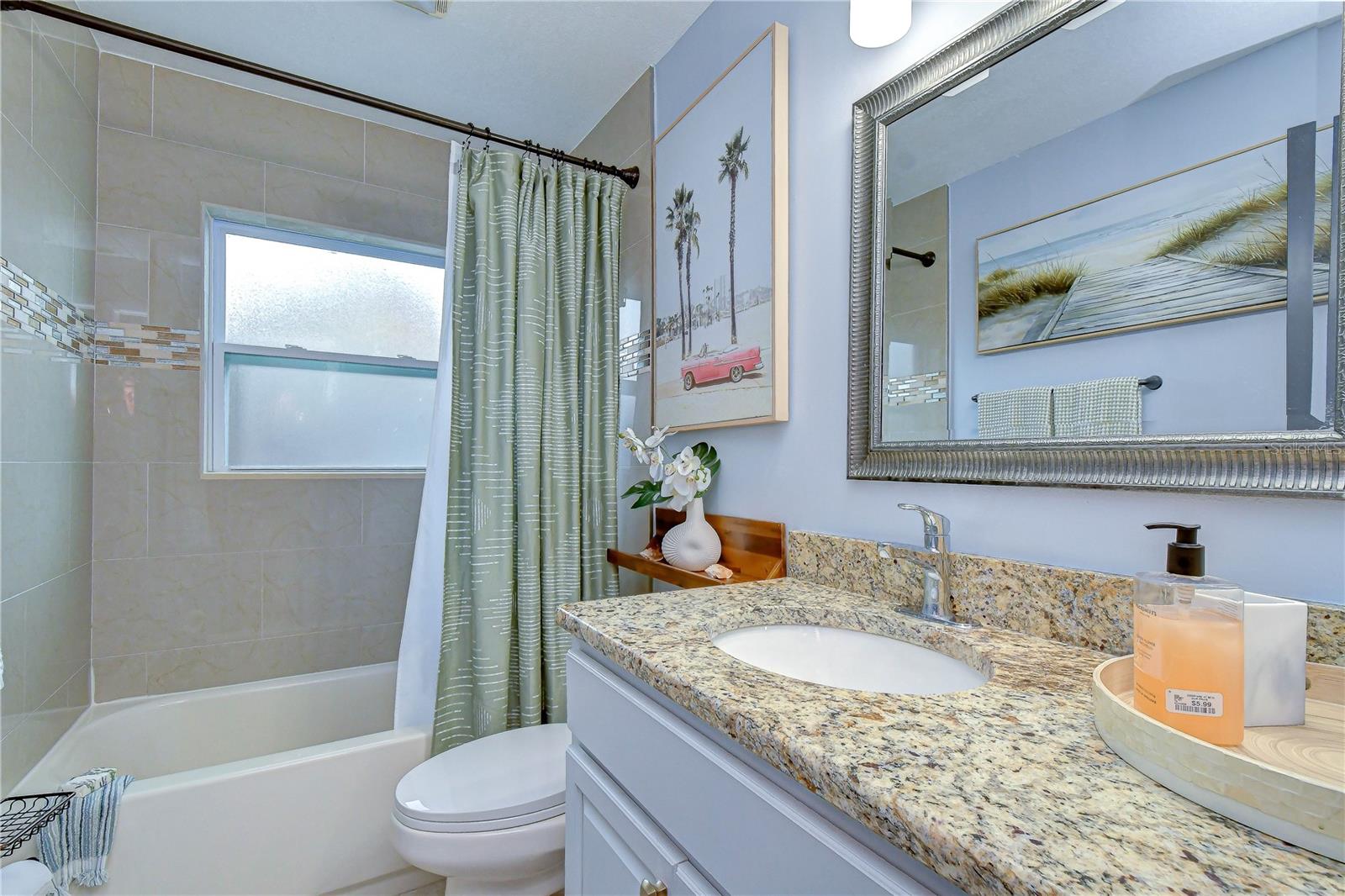 Bathroom 2 with granite countertops