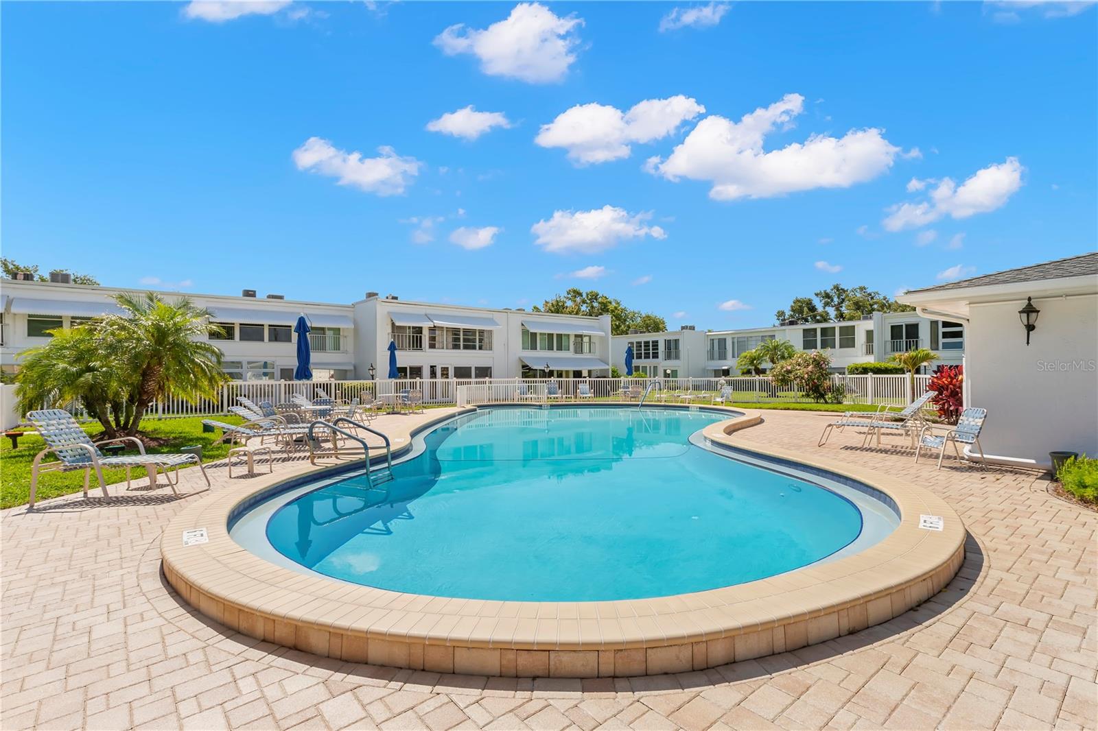 Heated pool and sundeck with grilling area