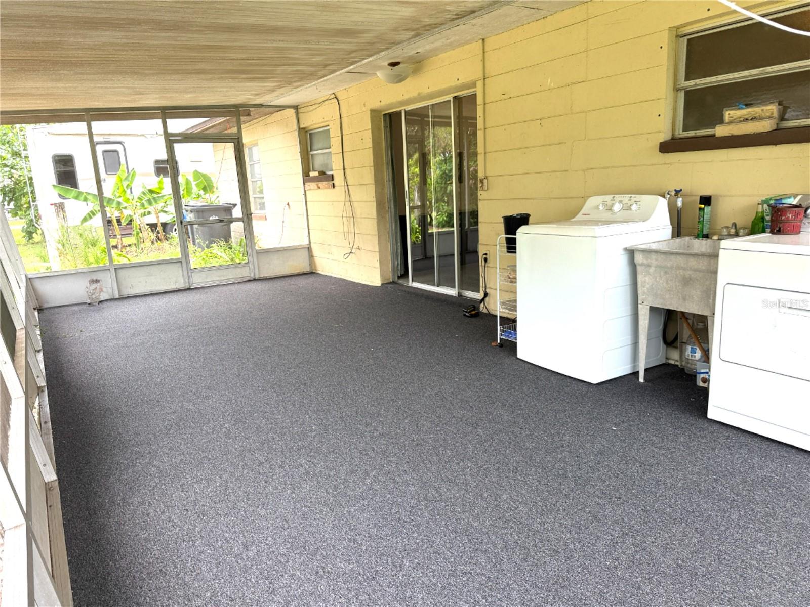 12x29 screened porch