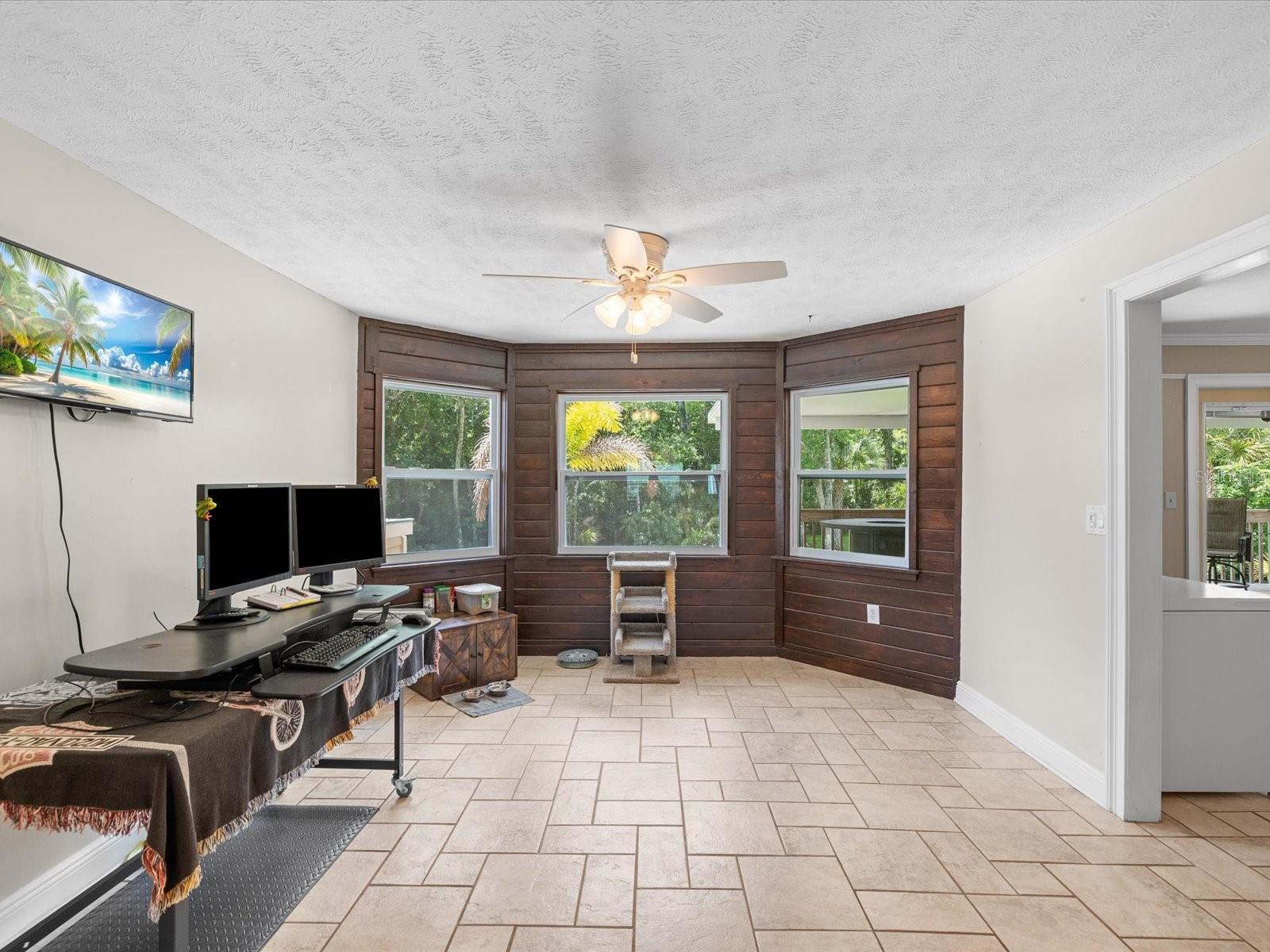 Breakfast Nook