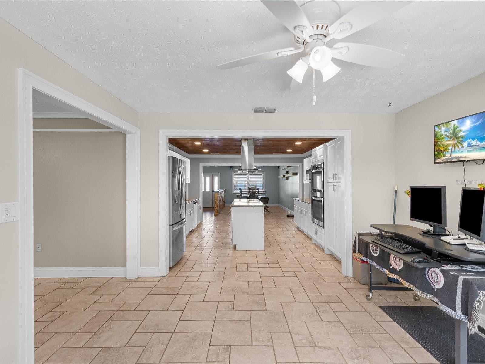 Breakfast Nook to Kitchen