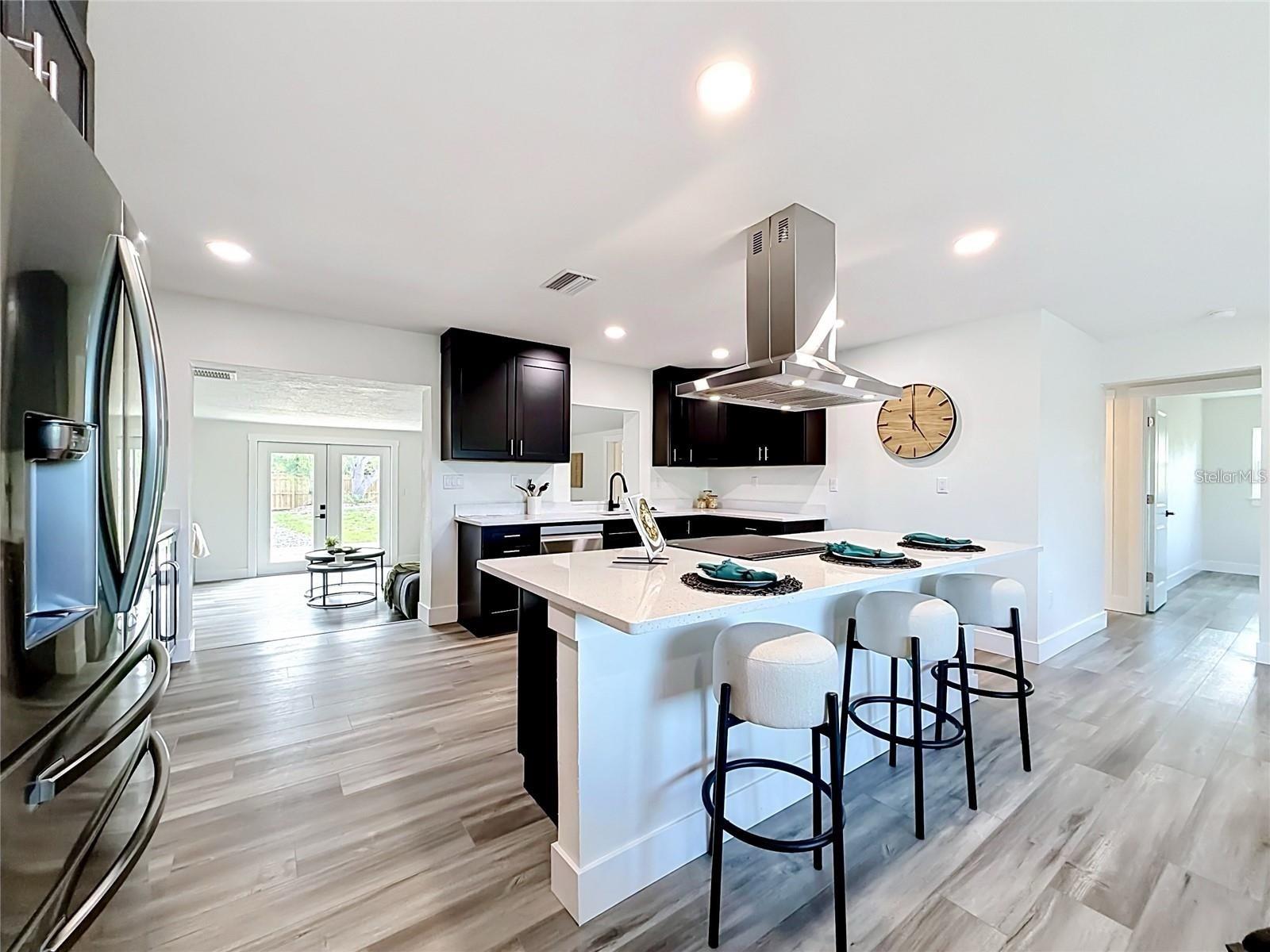 Large Chefs Kitchen
