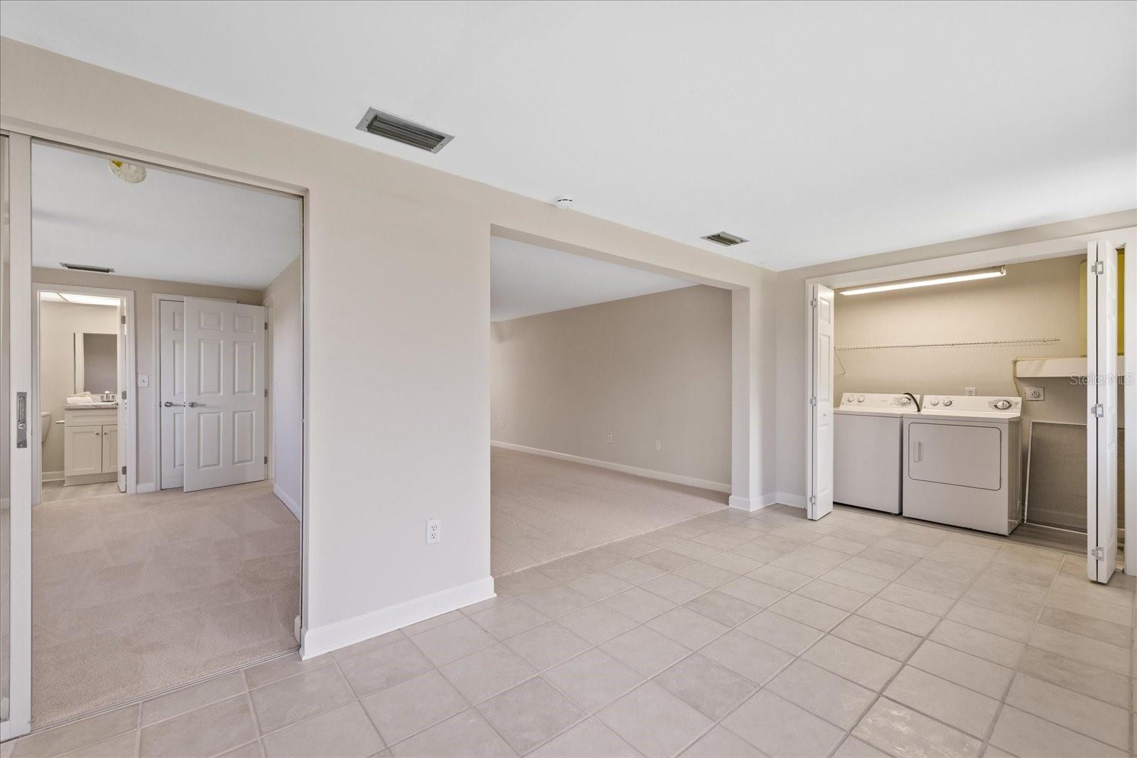 Indoor laundry closet with washer/dryer included