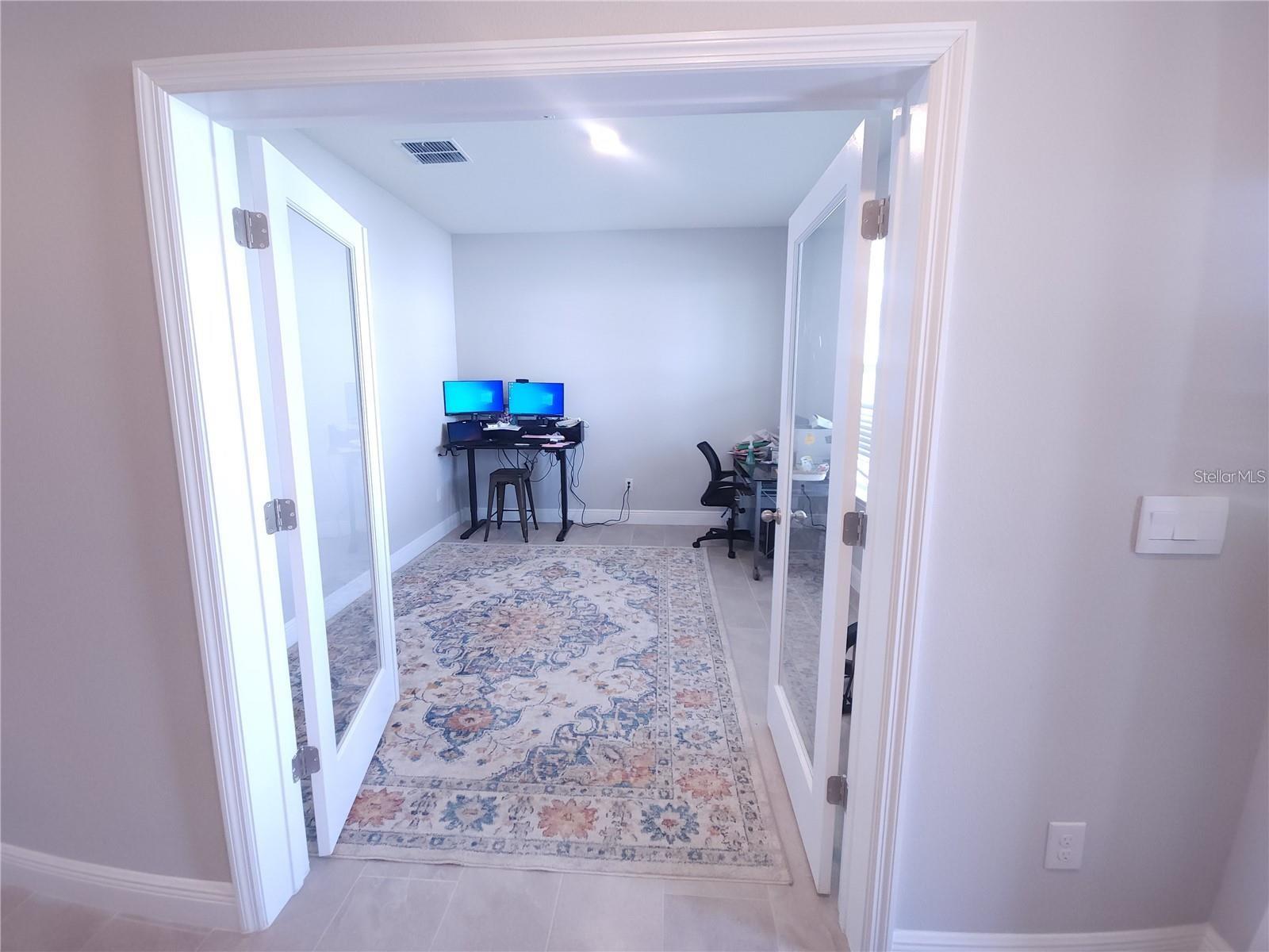 Office / Flex