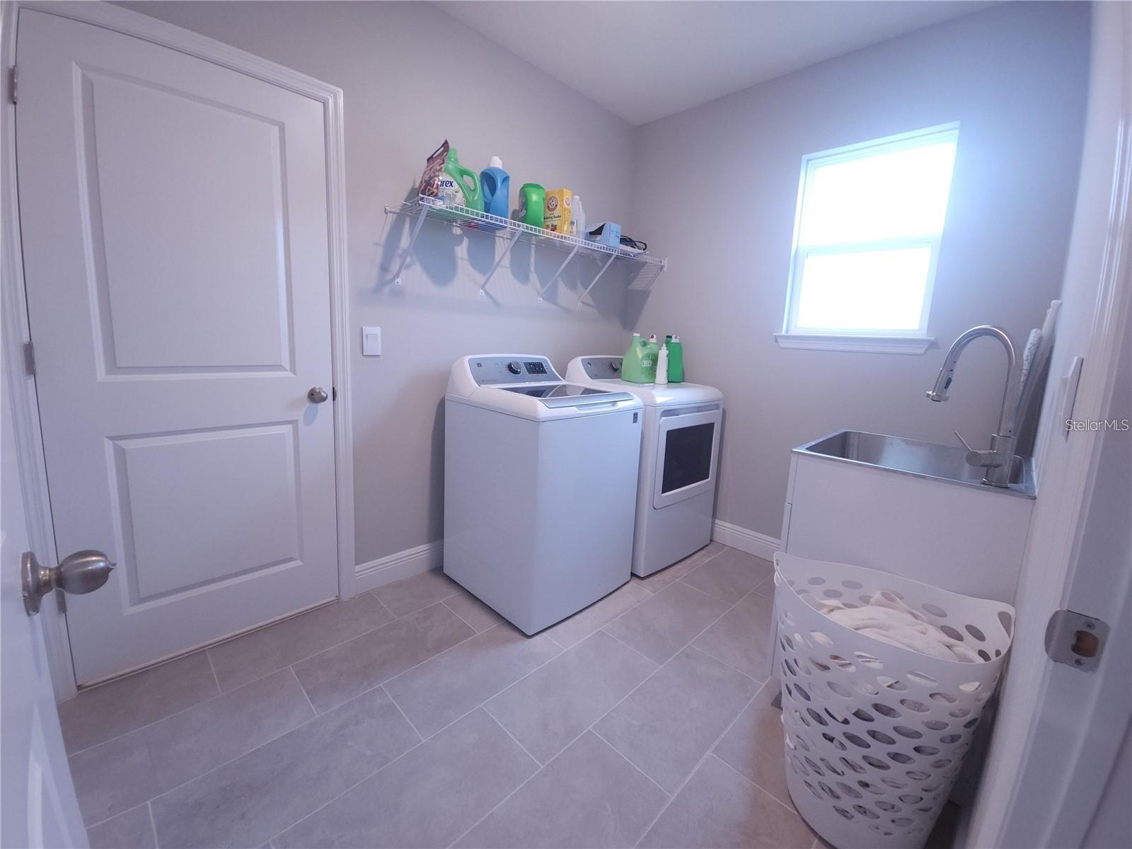 Laundry Room (up)