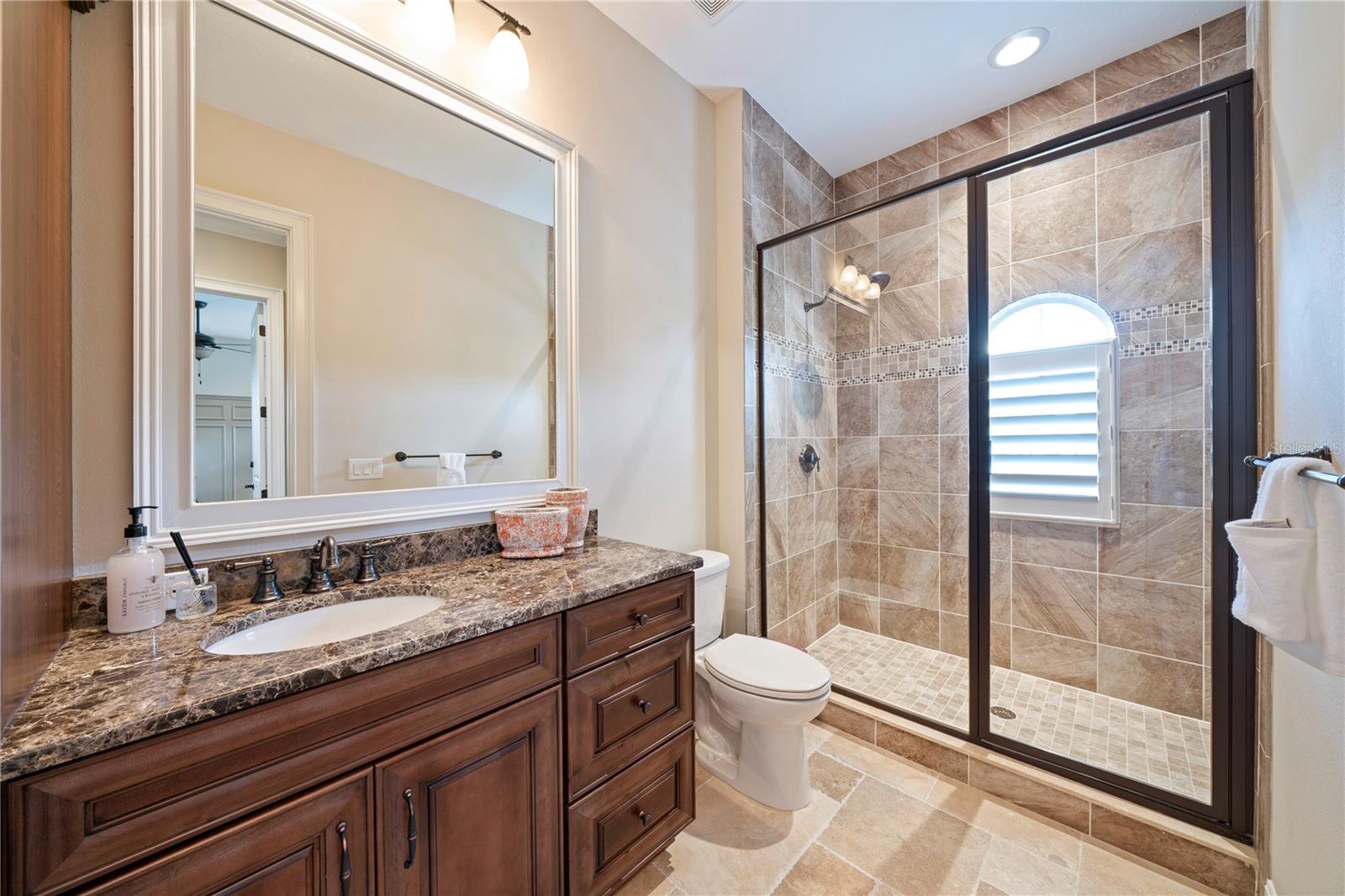 Hall Bath Upstairs
