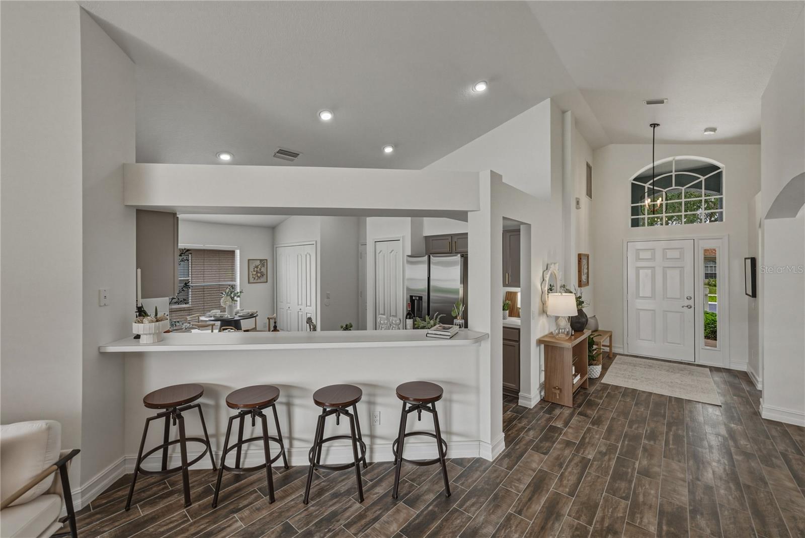 Kitchen Bartop Seating Area for 4