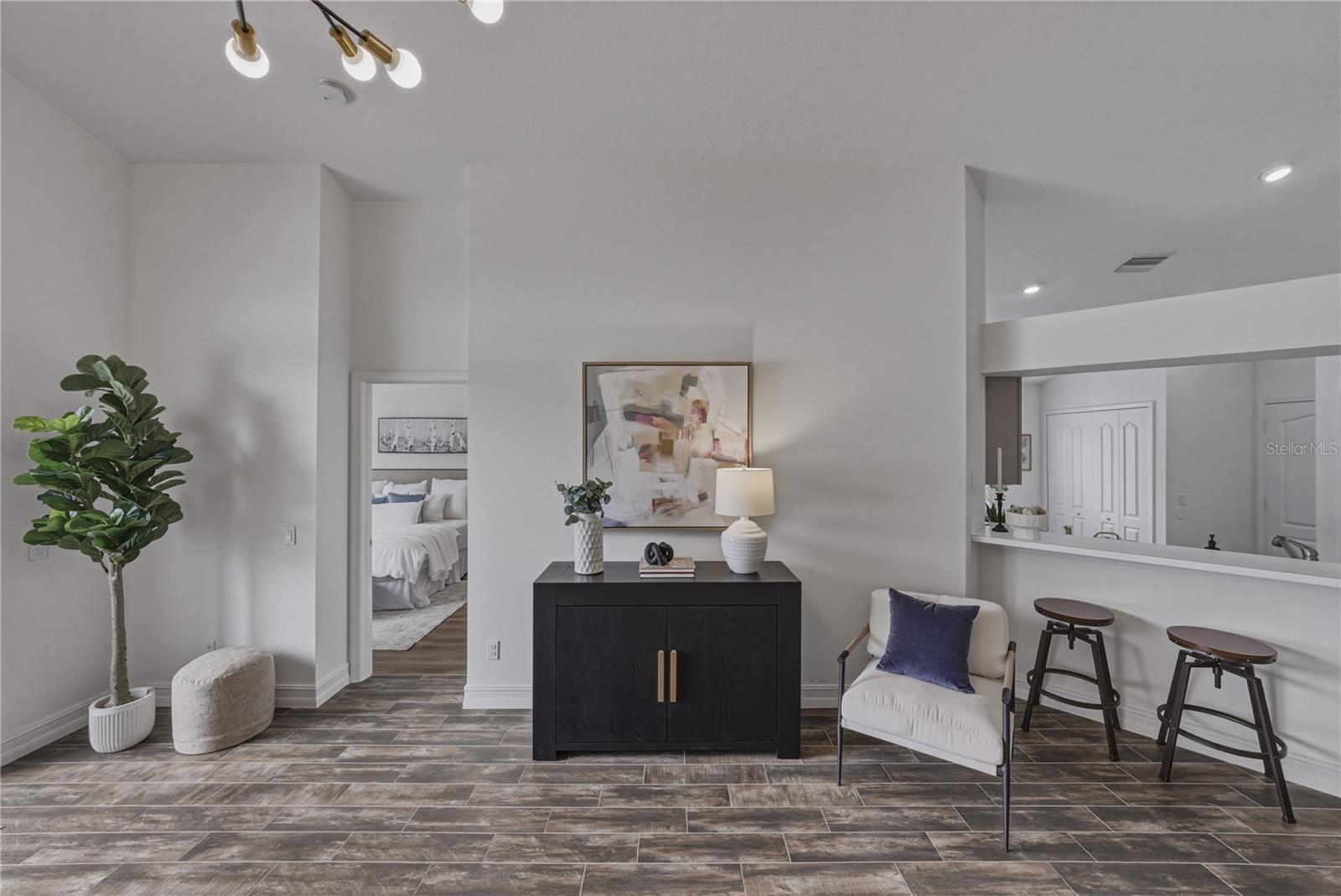 Family Room fresh and modern