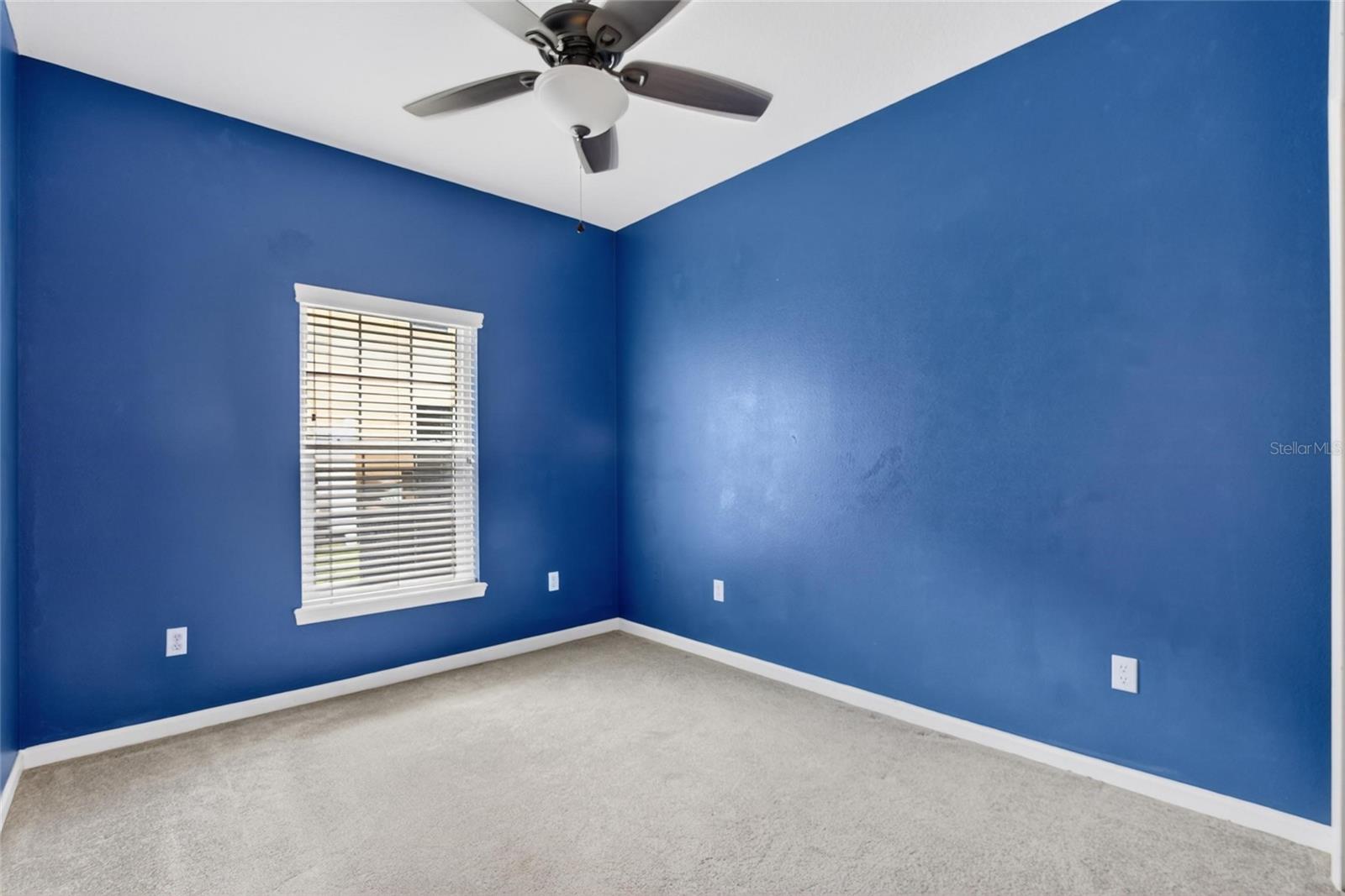 Downstairs bedroom 2.