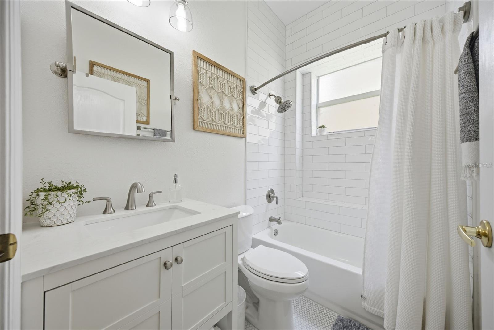 Guest bathroom  1