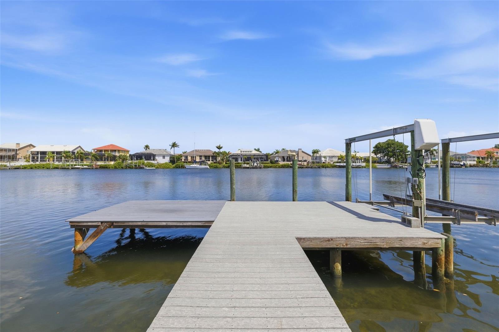 Amazing Water Views! Quick access to Tampa Bay!