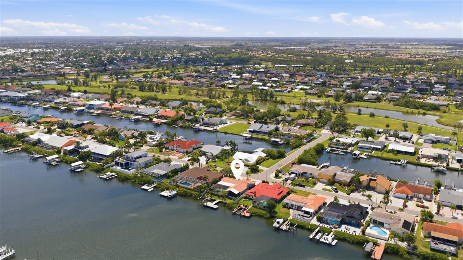 The Dock offers direct access to Tampa Bay and a quick trip to St Pete, or Gasparilla boat invasion so many possibilities! Even a deep Tarpon hole a few houses down. Nothing more exciting than to see someone fighting a Tarpon right out your kitchen window!