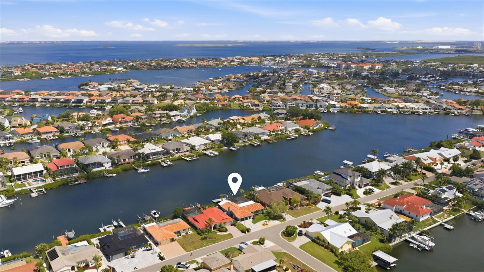 This coveted very wide original canal - not man made is treasured!