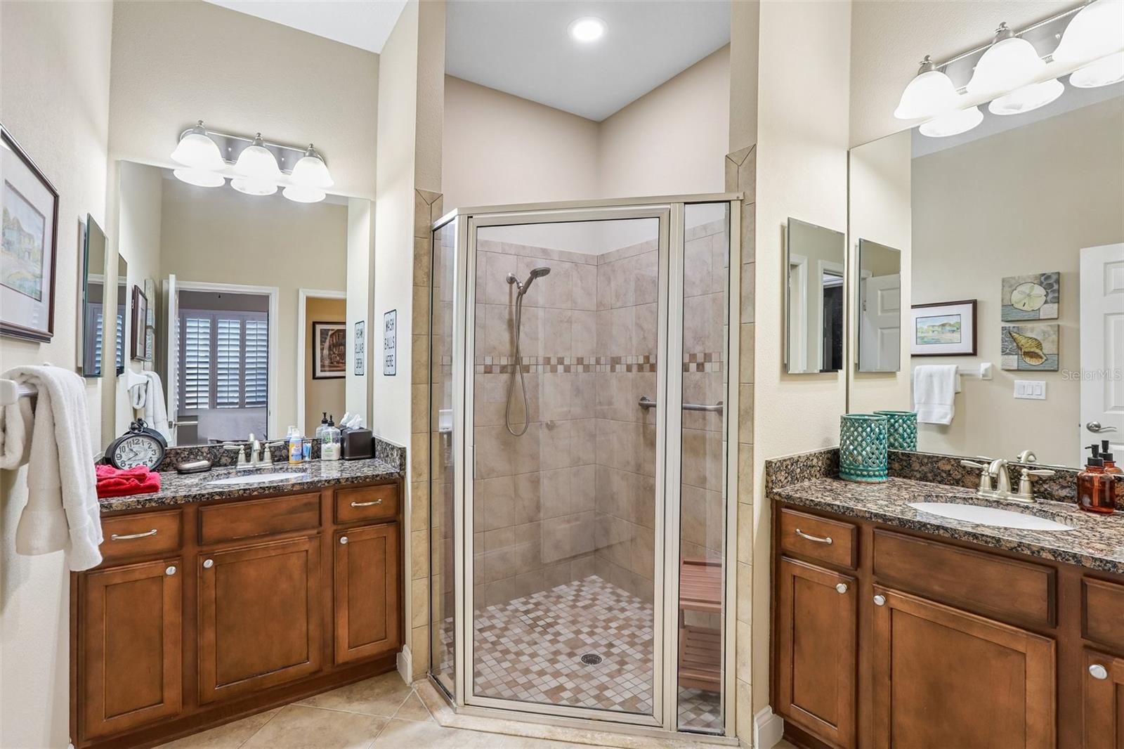Primary En Suite Bathroom