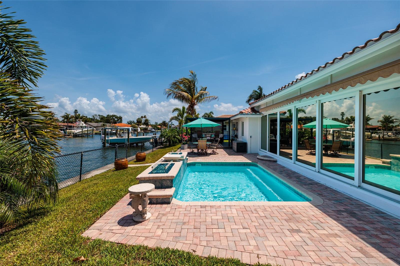 Exterior Back/Pool