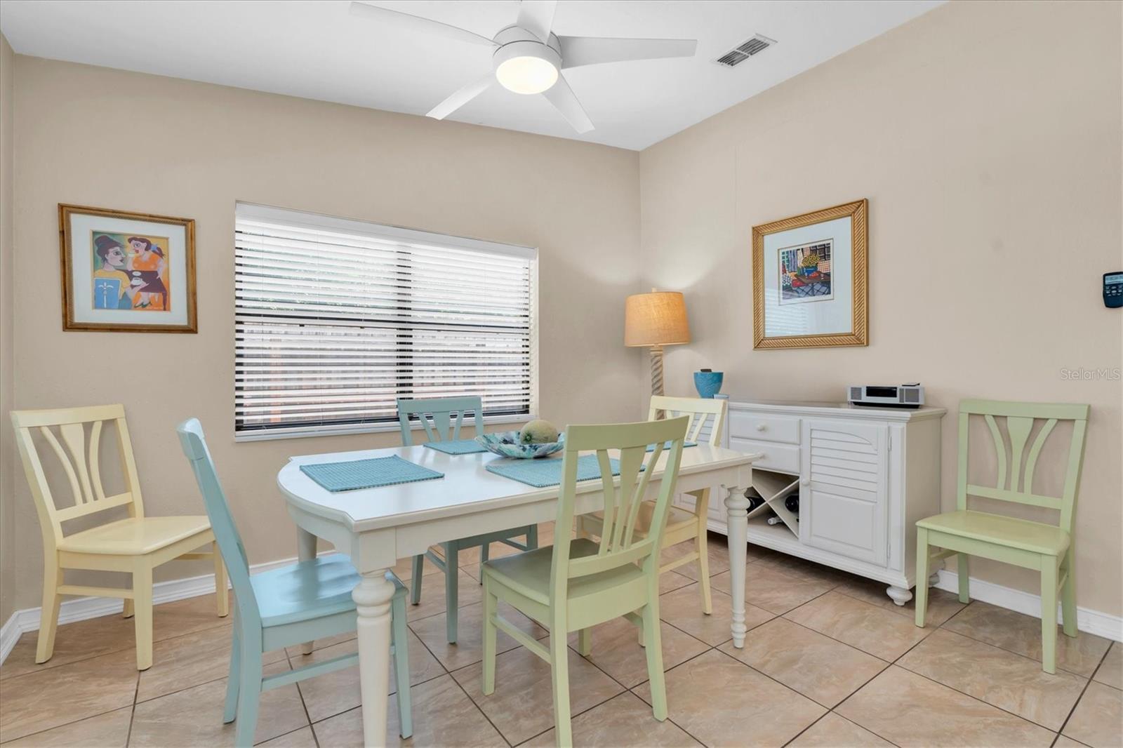 Spacious Dinette