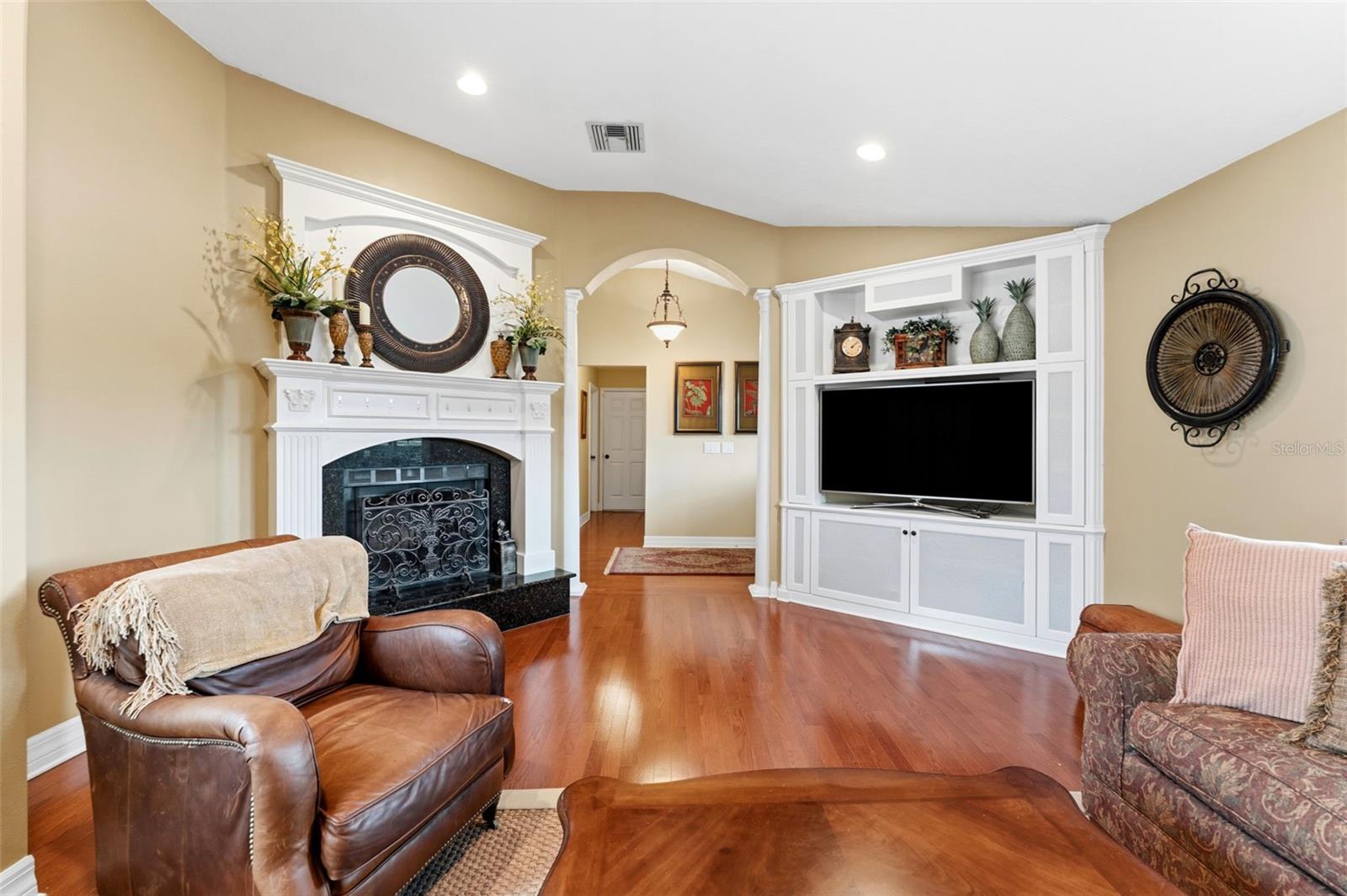 Family room / bonus