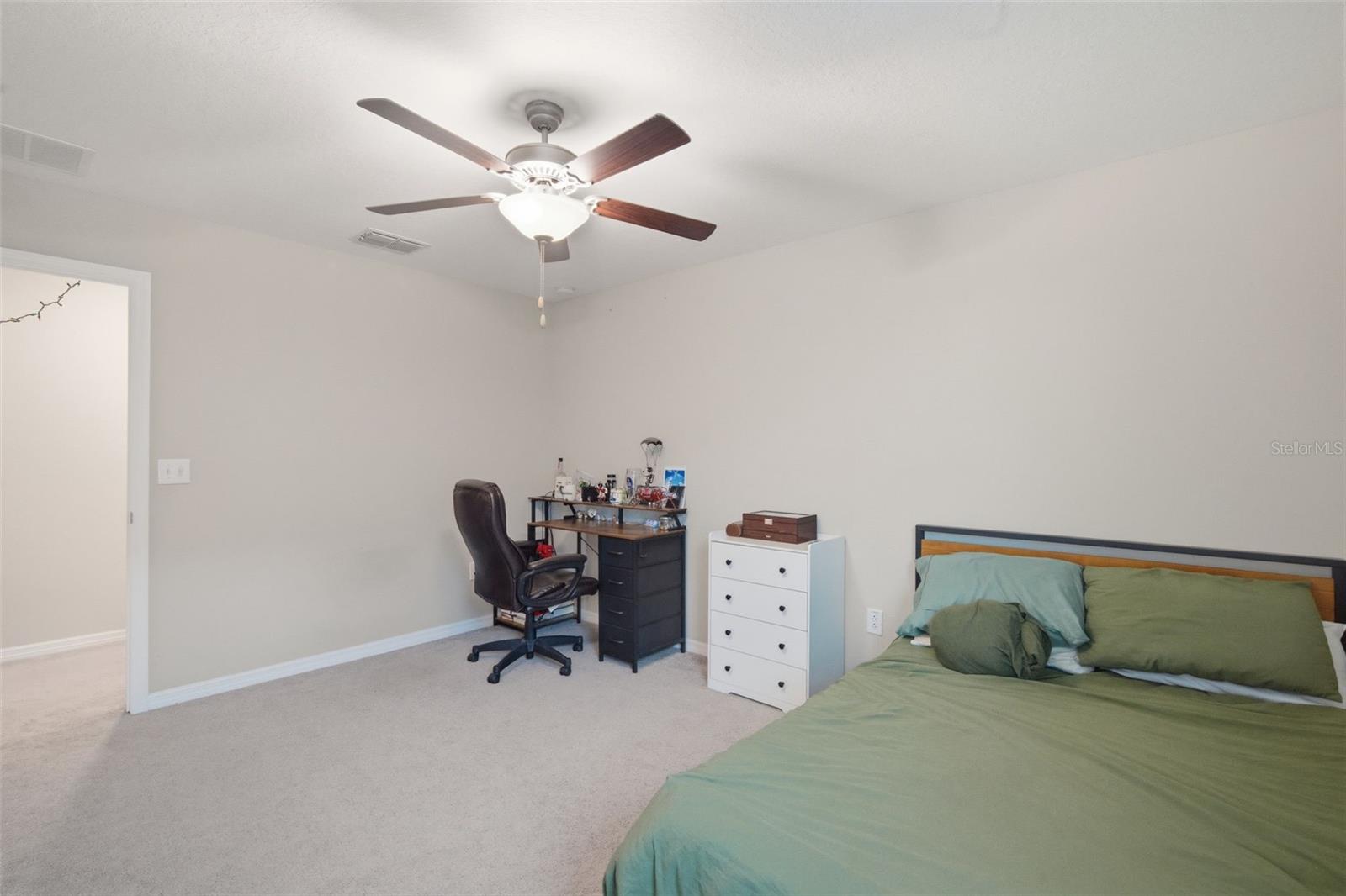 Upstairs bedroom 4