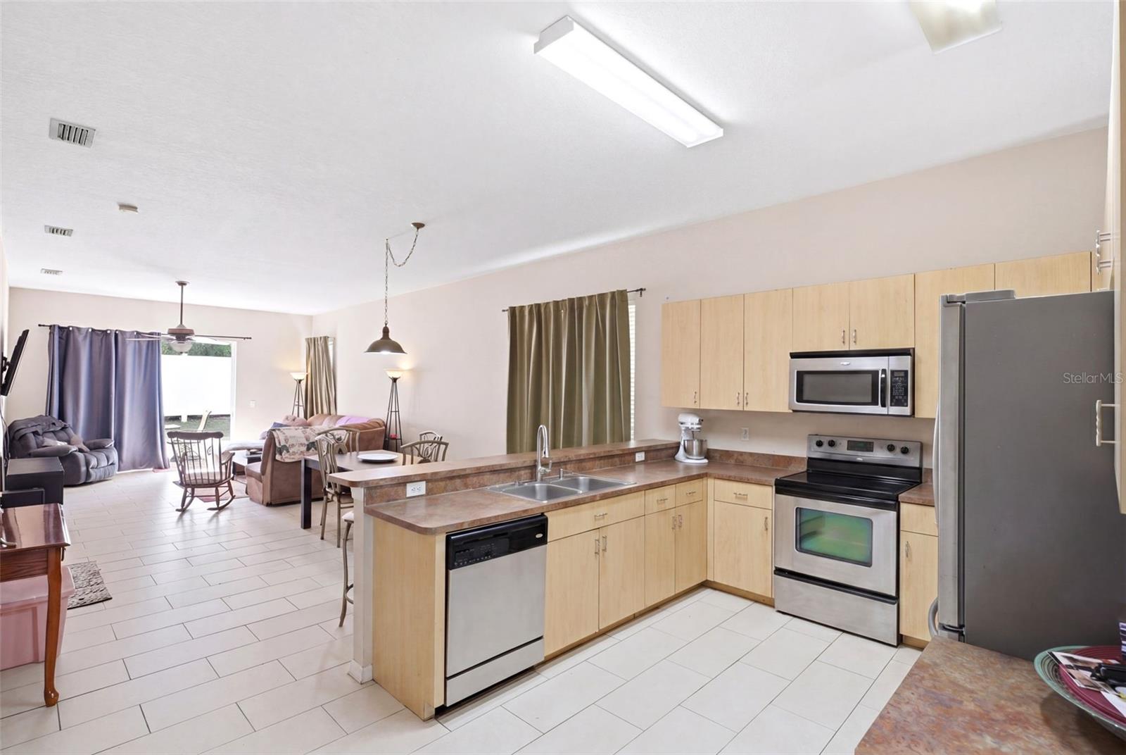 Kitchen/family room