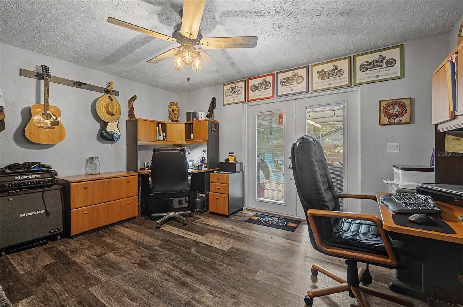 second bedroom
