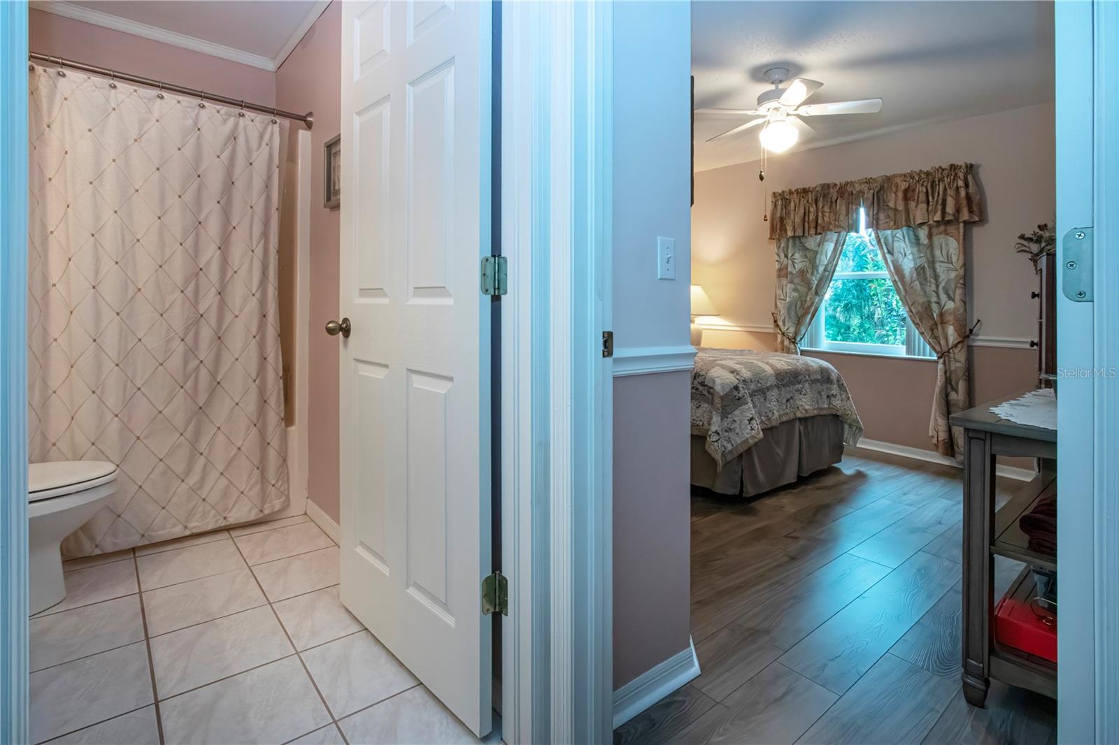Guest Bedroom/Bathroom