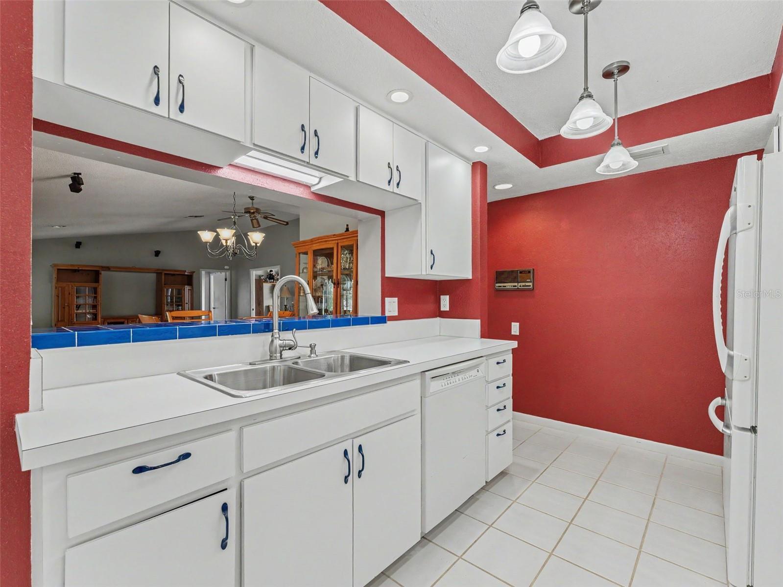 Open Pass Thru from Kitchen to Dining Area
