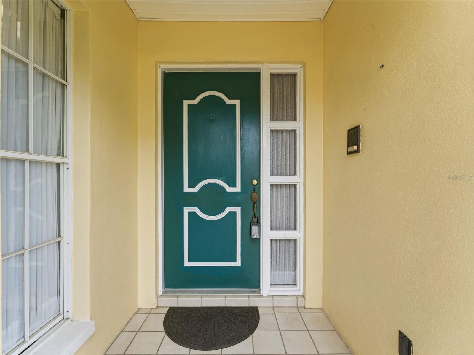 Screened Entry Porch