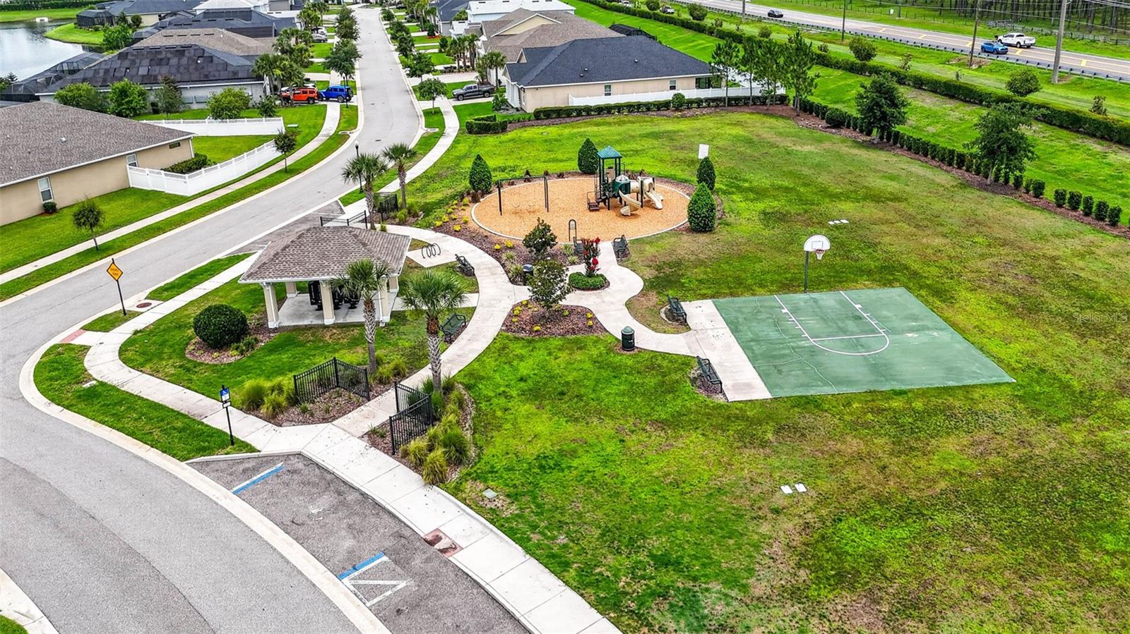 Talamore playground and basketball court