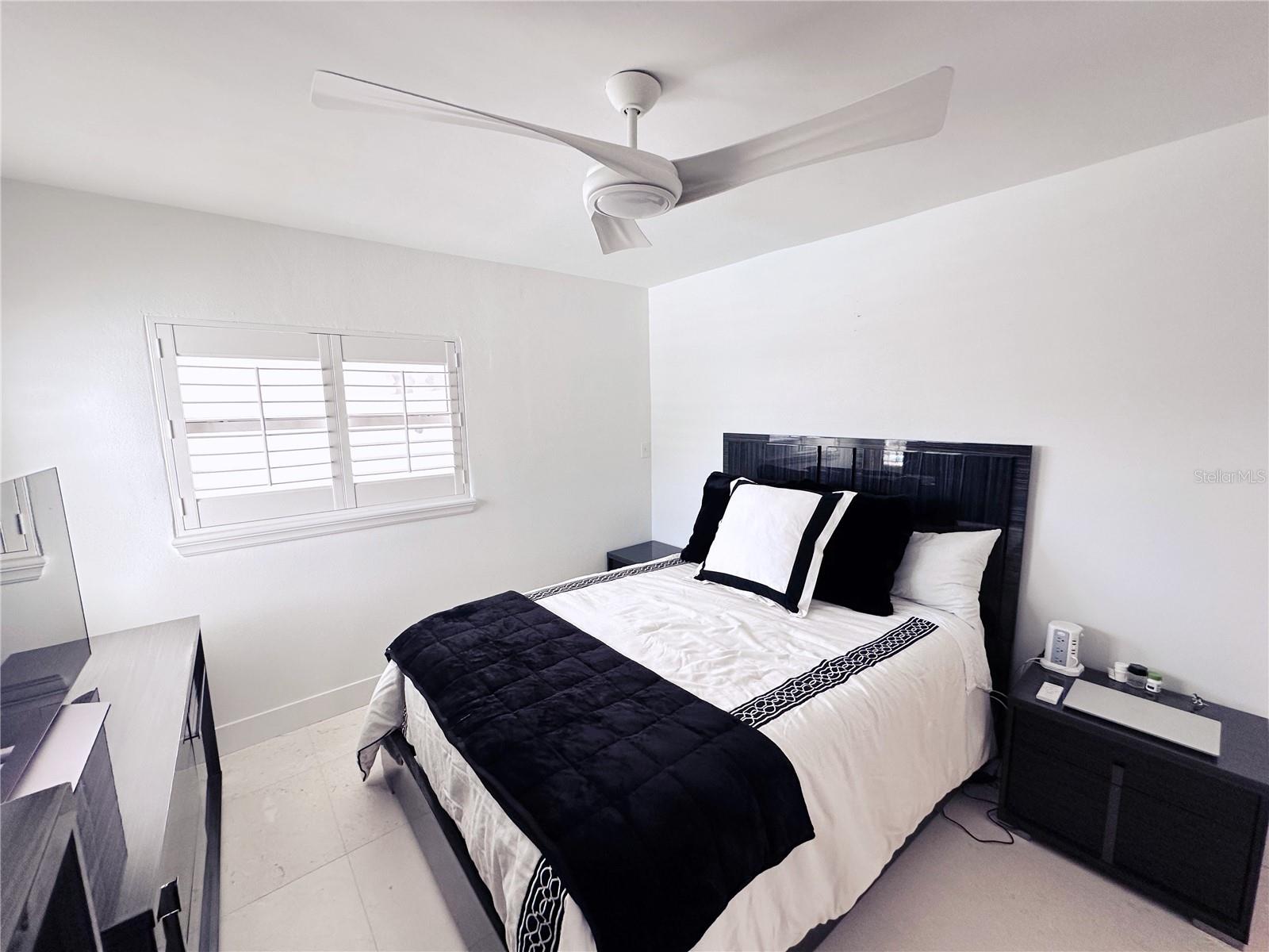 Second bedroom