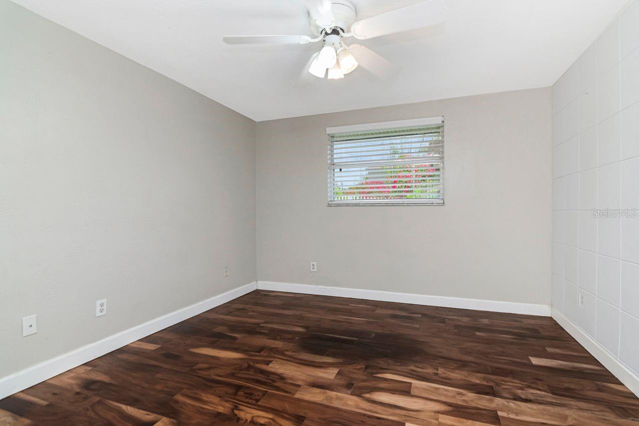 IN LAW SUITE BEDROOM